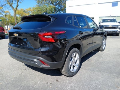 2026 Chevrolet Trax LS