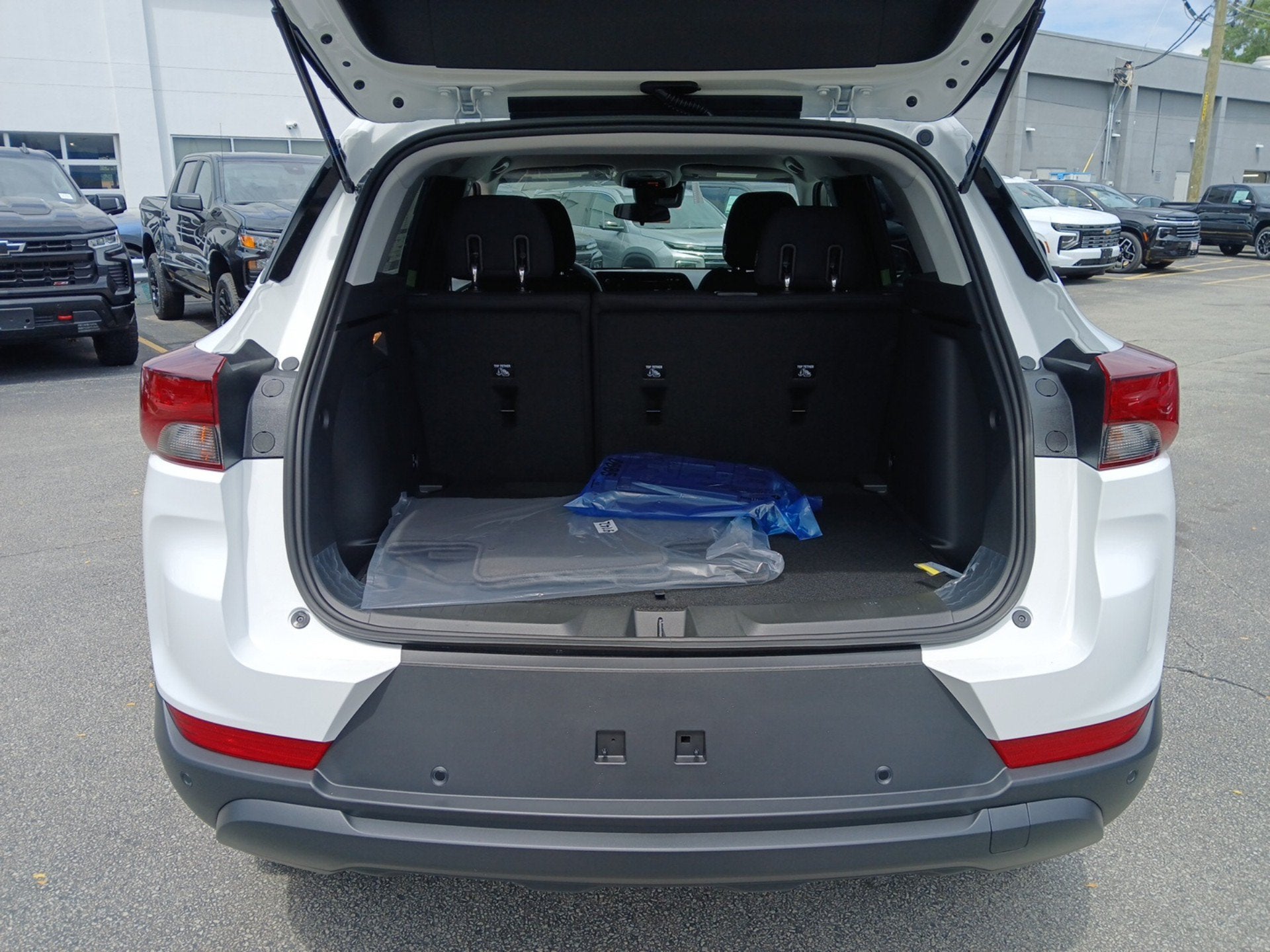 2026 Chevrolet Trailblazer LS