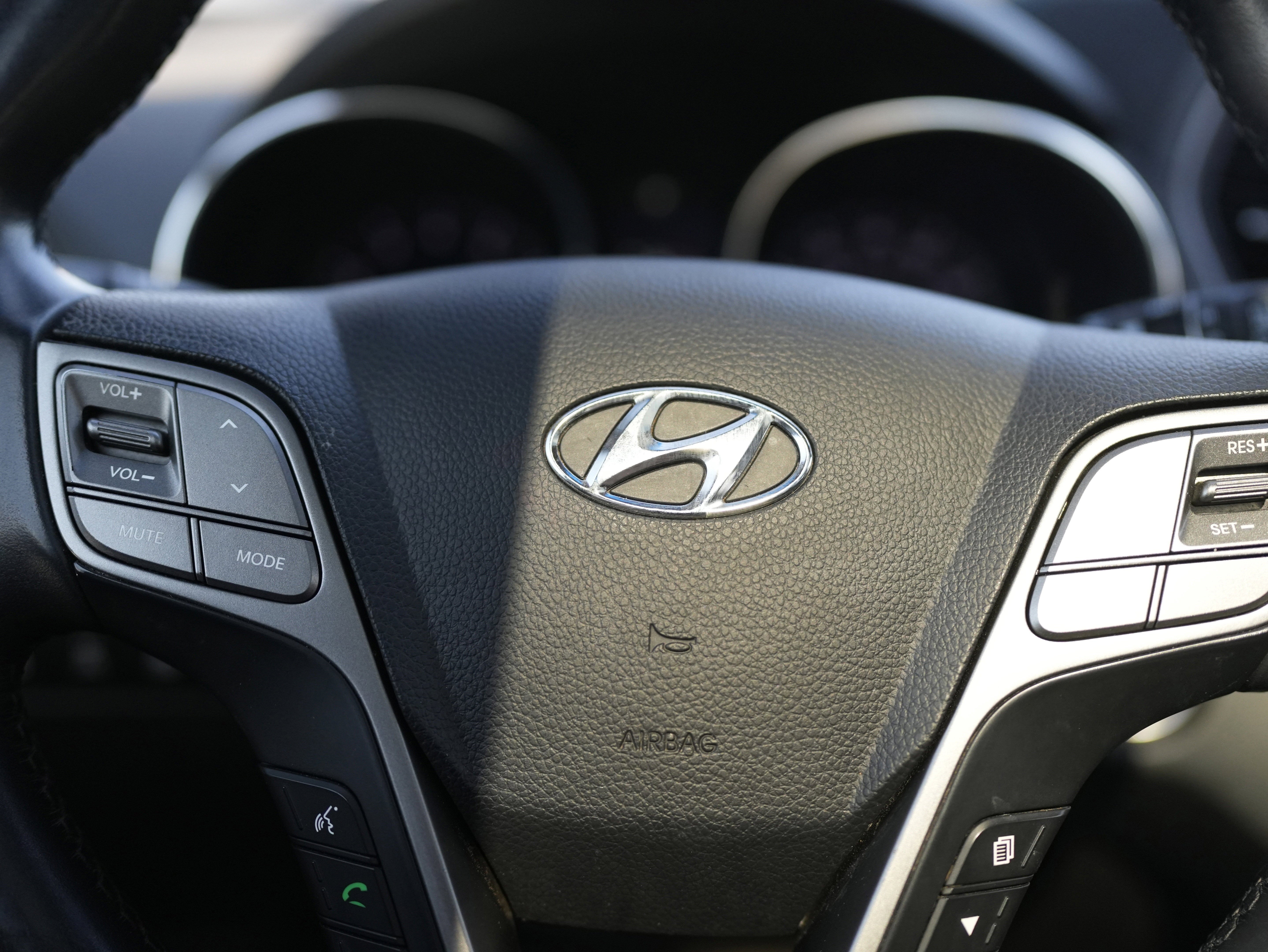 2015 Hyundai Santa Fe Limited