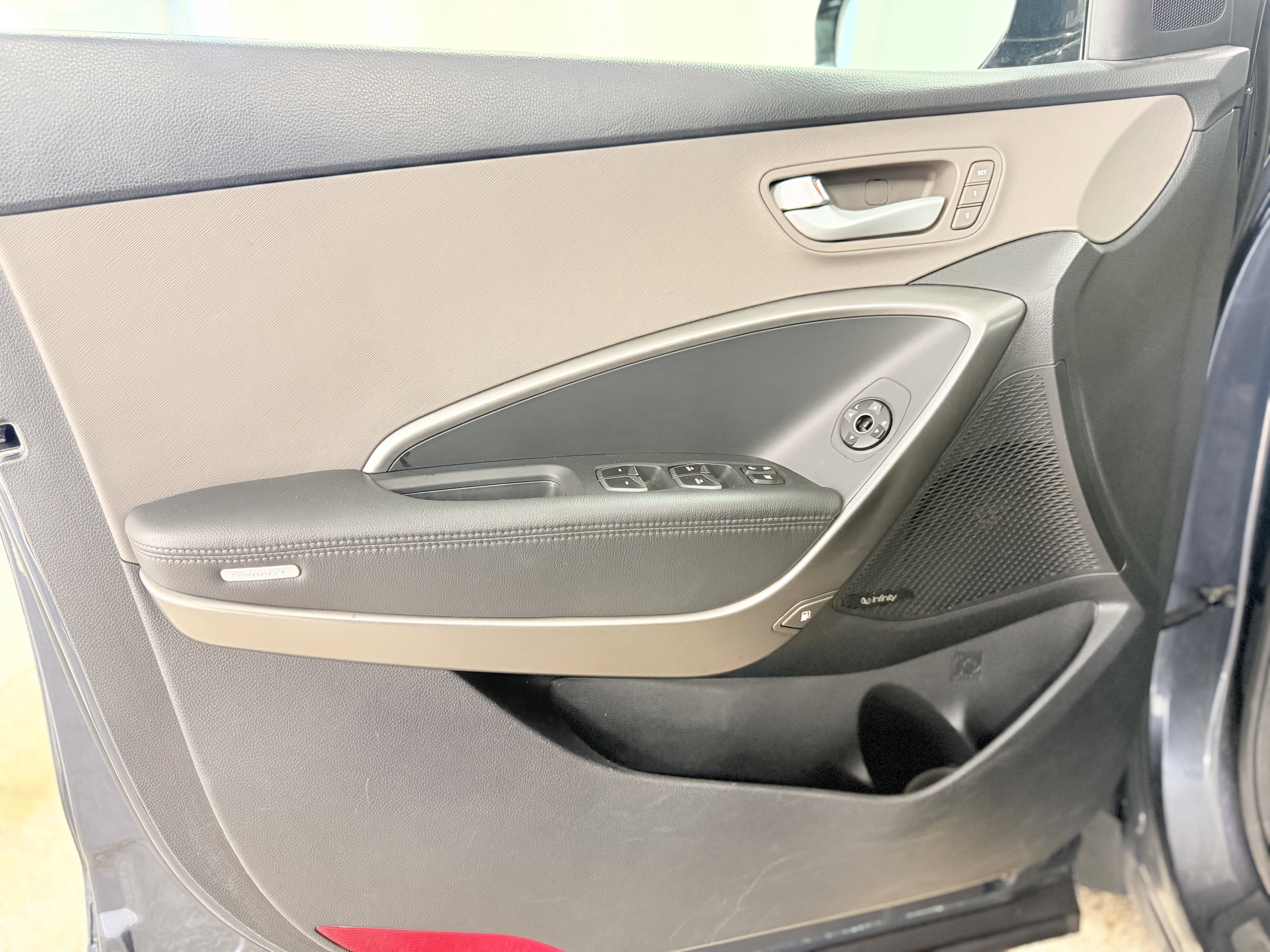 2017 Hyundai Santa Fe SE Ultimate