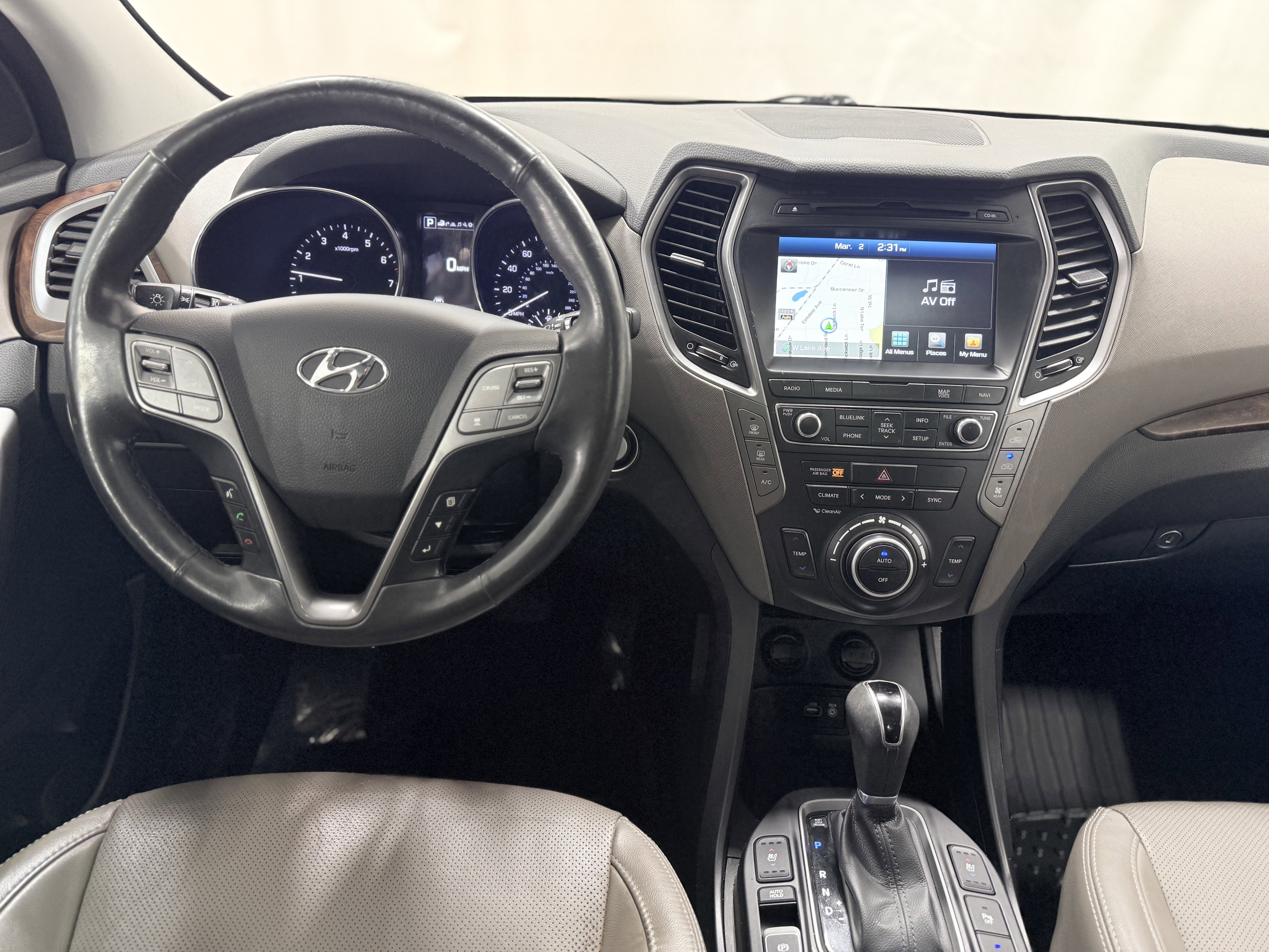 2017 Hyundai Santa Fe SE Ultimate