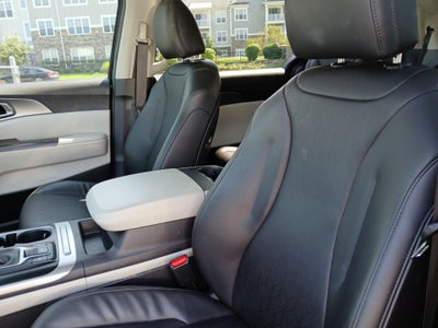 2024 Kia Carnival MPV LX Seat Package