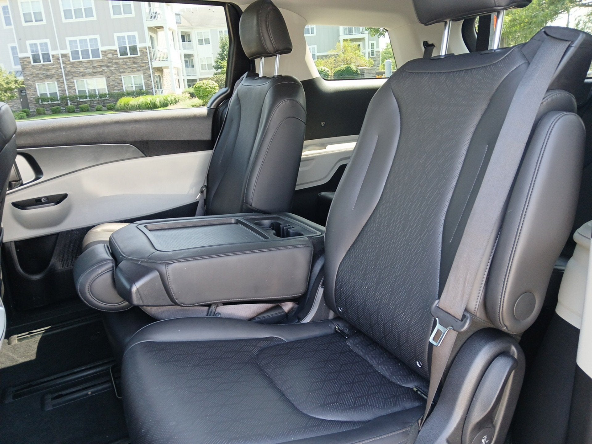 2024 Kia Carnival MPV LX Seat Package
