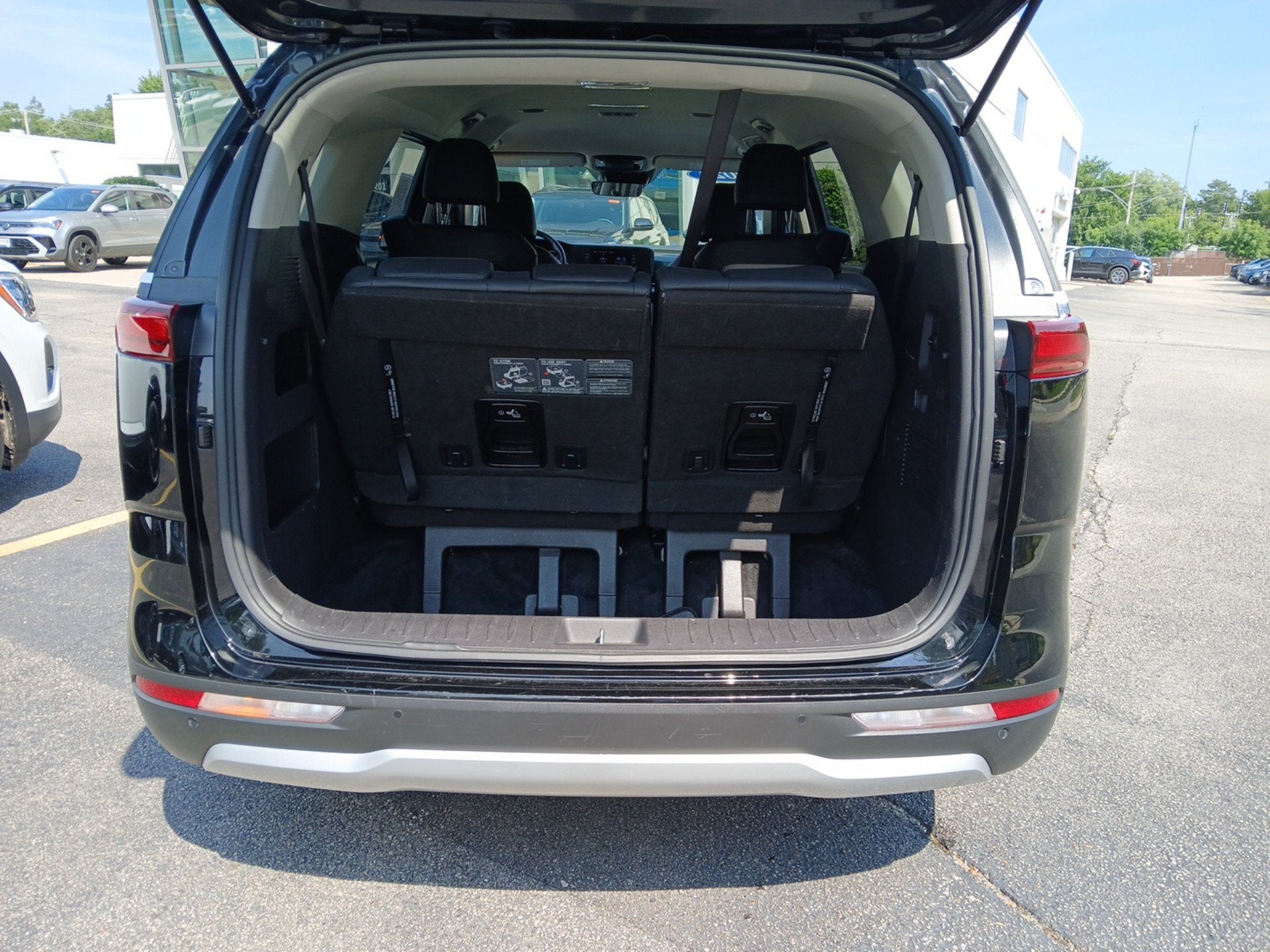 2024 Kia Carnival MPV LX Seat Package