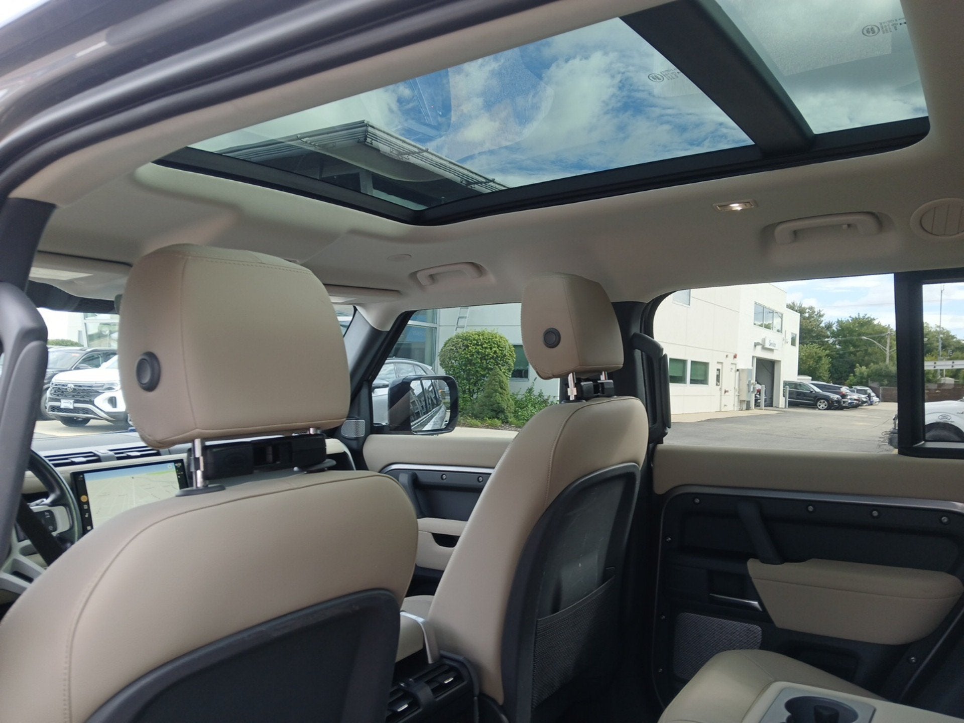 2023 Land Rover Defender 130 S