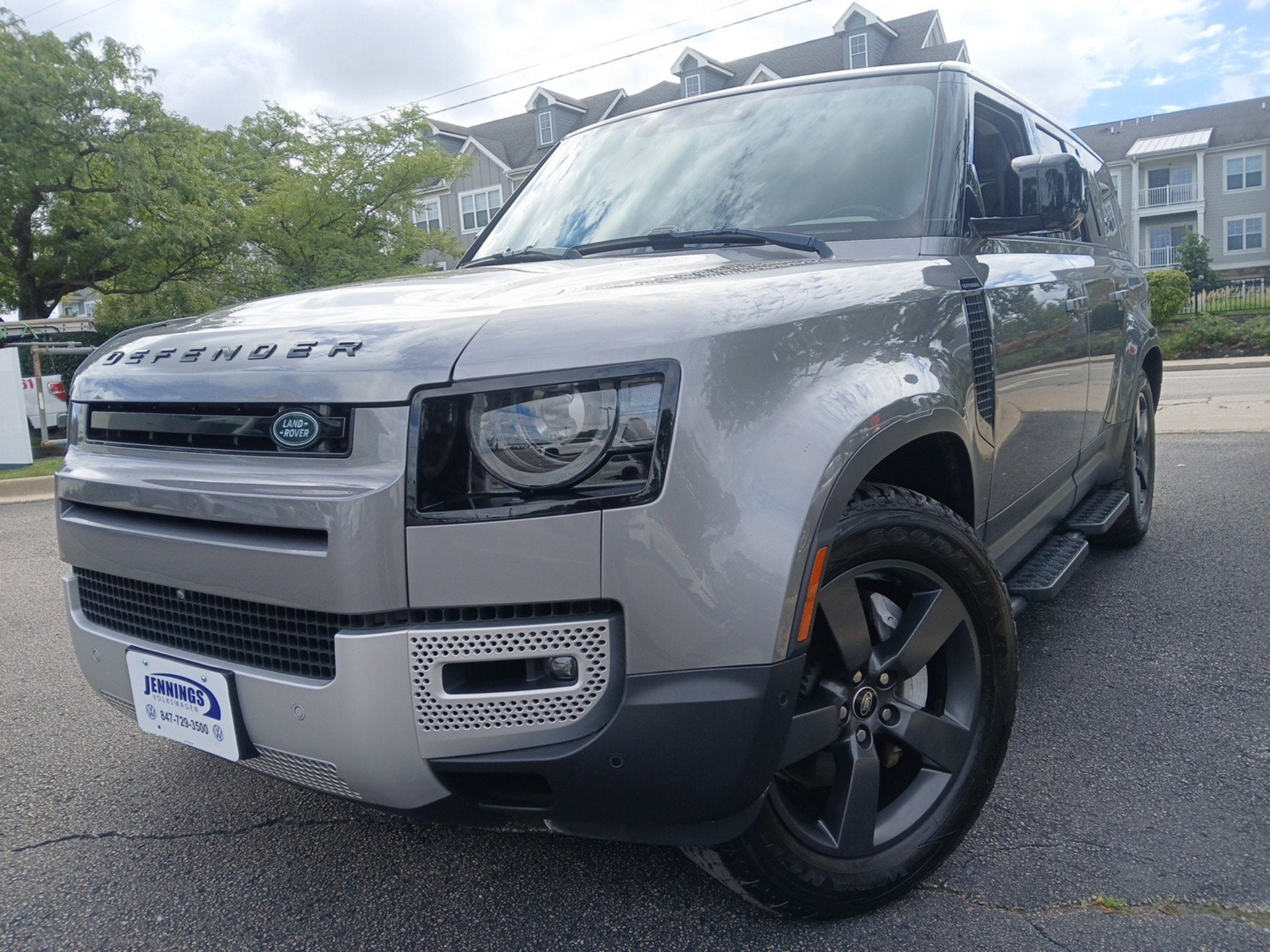 2023 Land Rover Defender 130 S