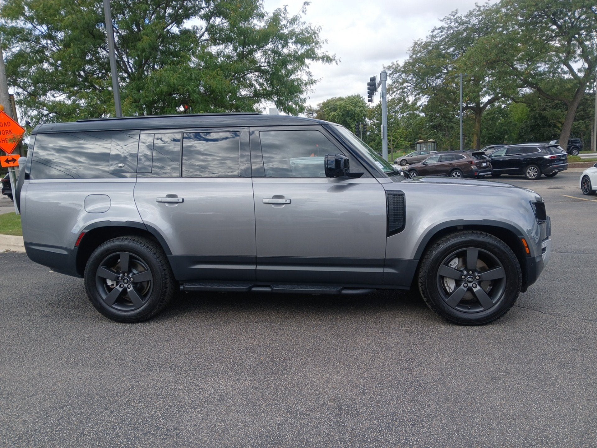 2023 Land Rover Defender 130 S