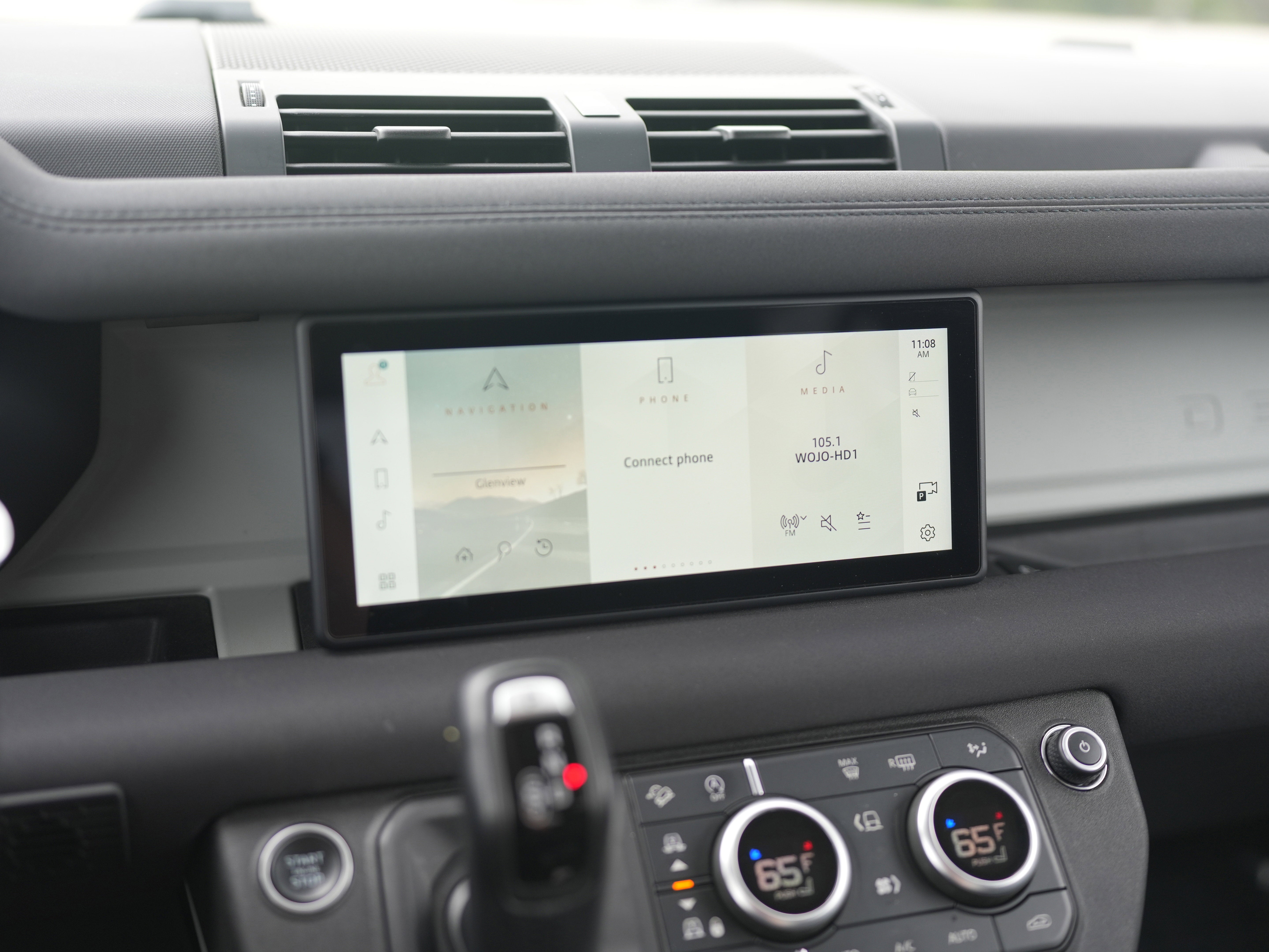 2022 Land Rover Defender 90 Standard