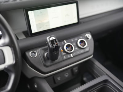 2022 Land Rover Defender 90 Standard
