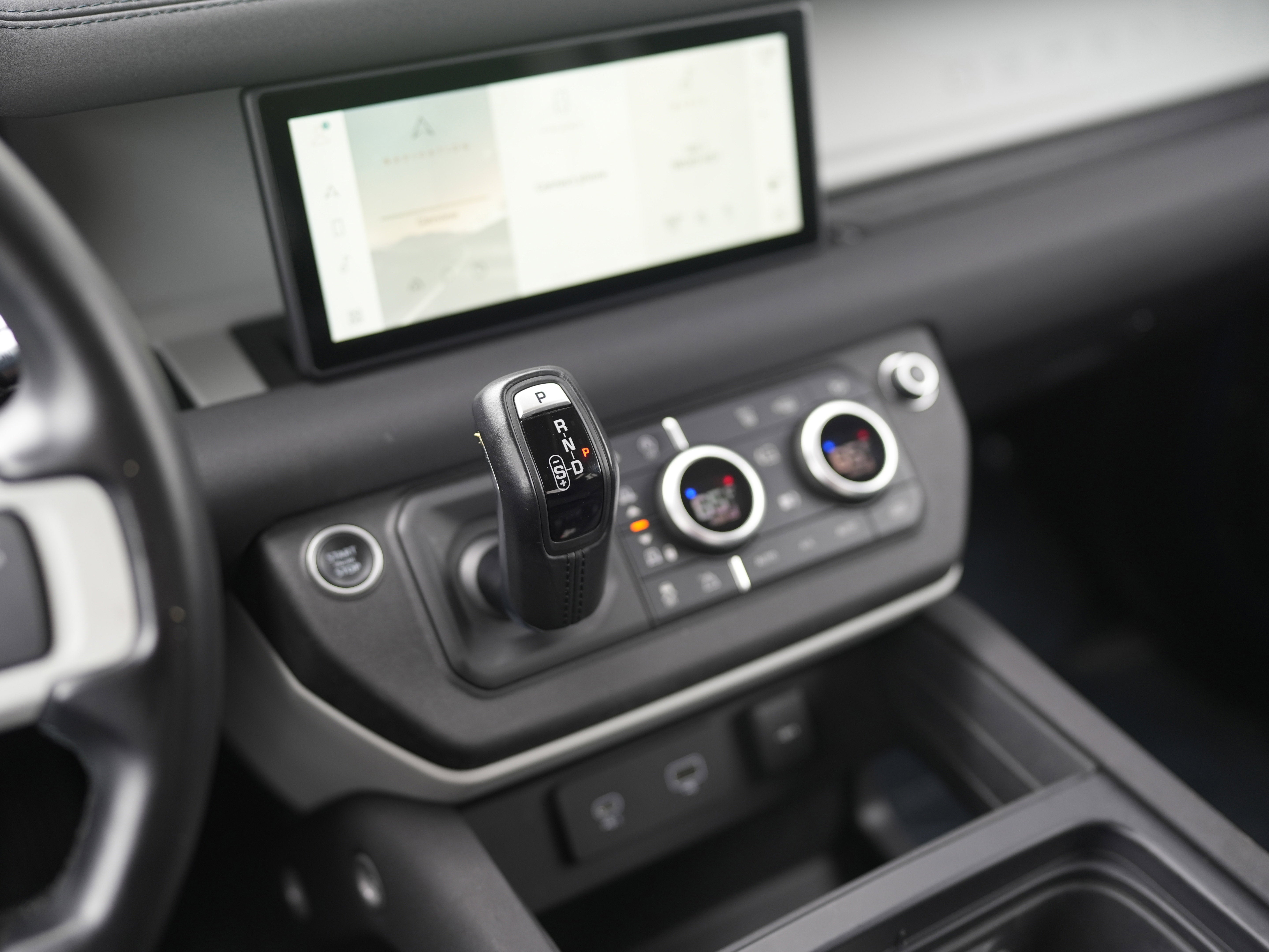 2022 Land Rover Defender 90 Standard