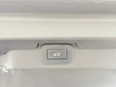 2023 Land Rover Discovery Metropolitan Edition