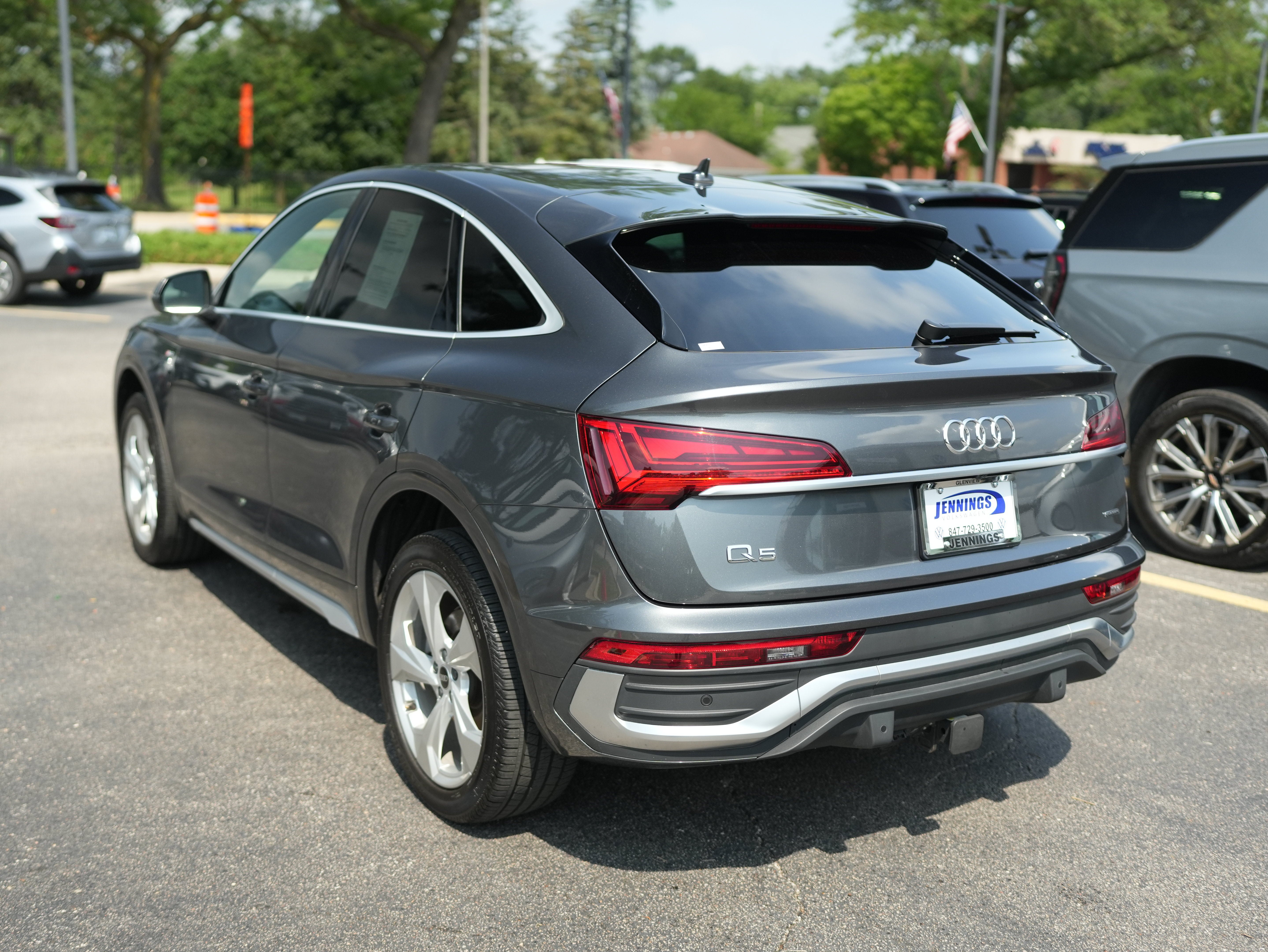 2023 Audi Q5 Sportback Premium Plus 45 TFSI S line quattro S tronic
