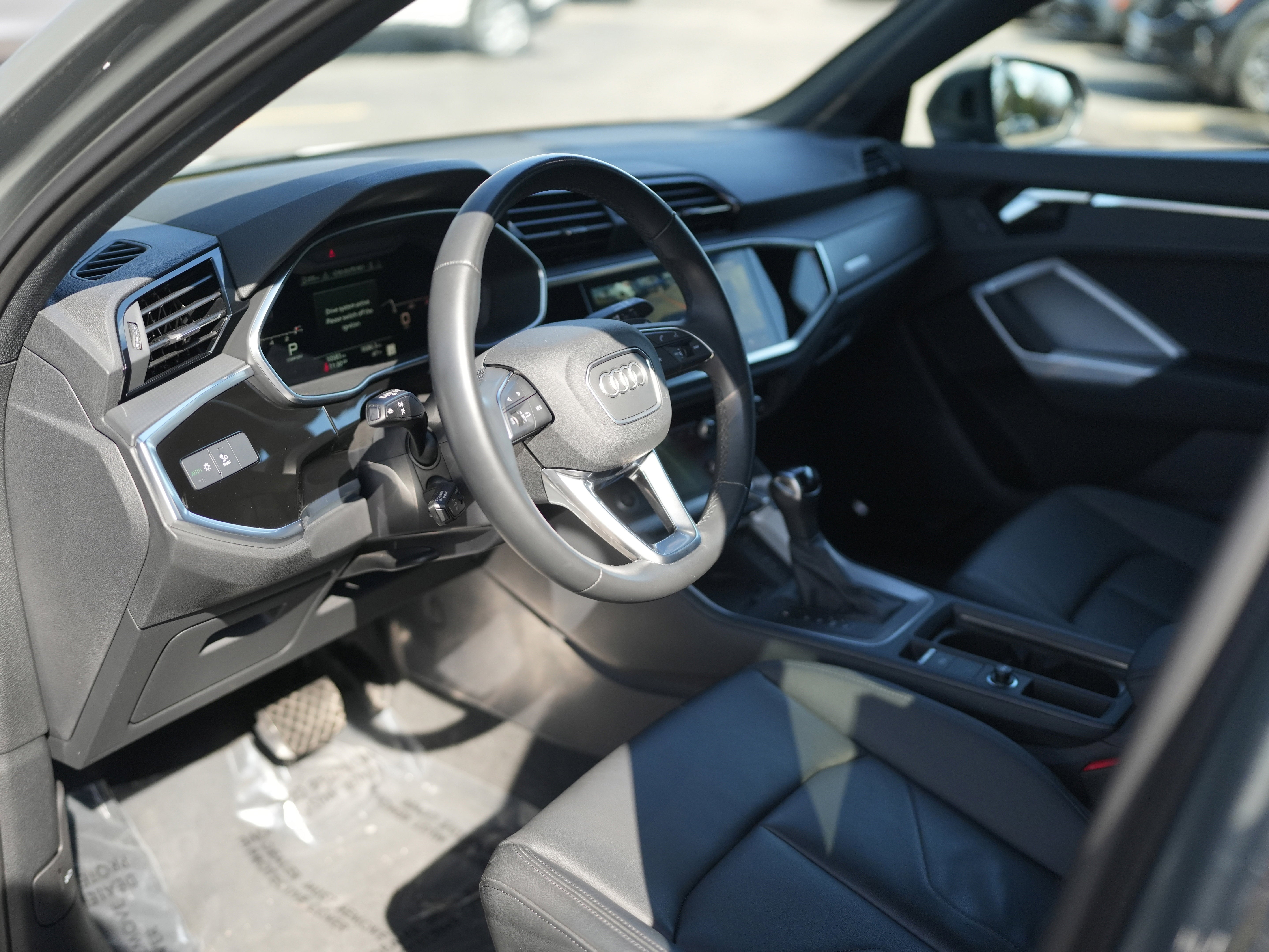 2024 Audi Q3 S line Premium Plus