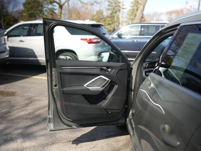 2024 Audi Q3 S line Premium Plus