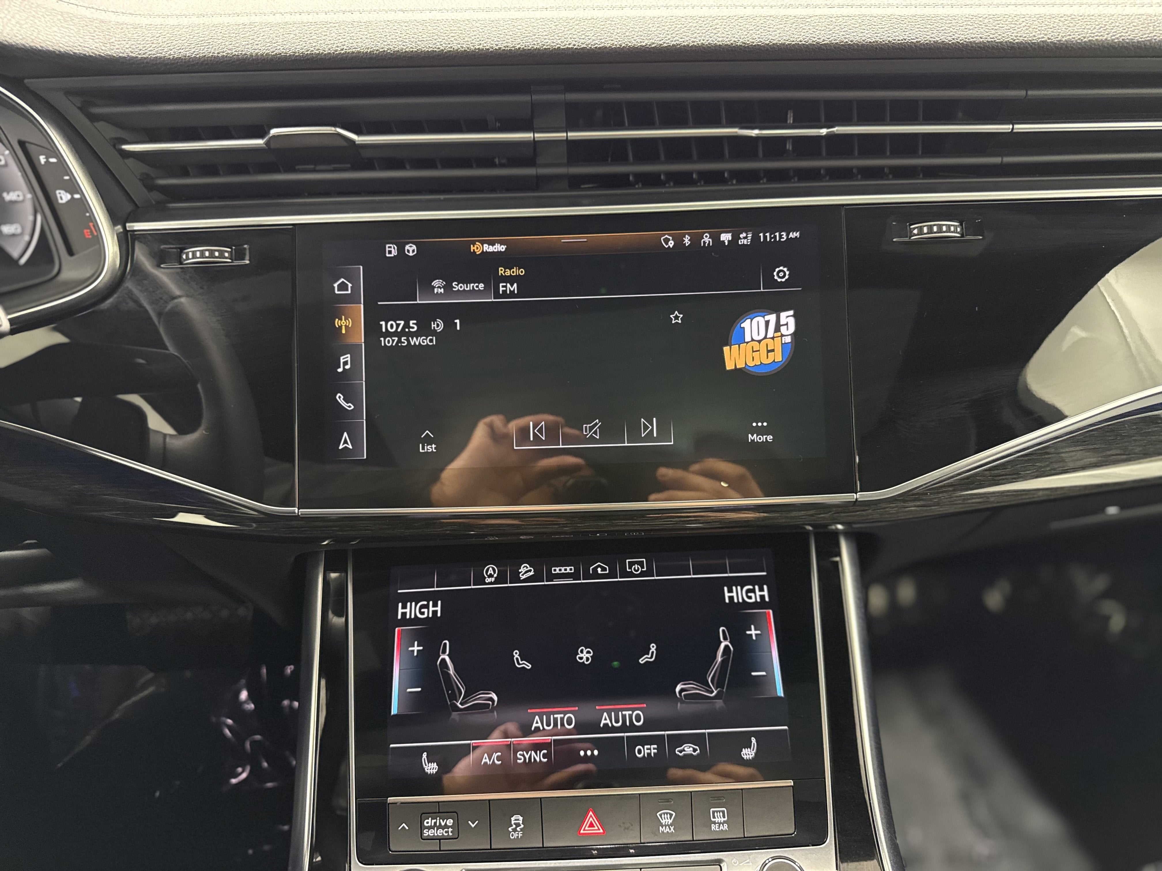 2024 Audi Q7 Premium Plus