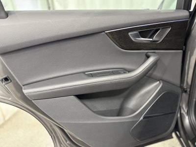 2024 Audi Q7 Premium Plus