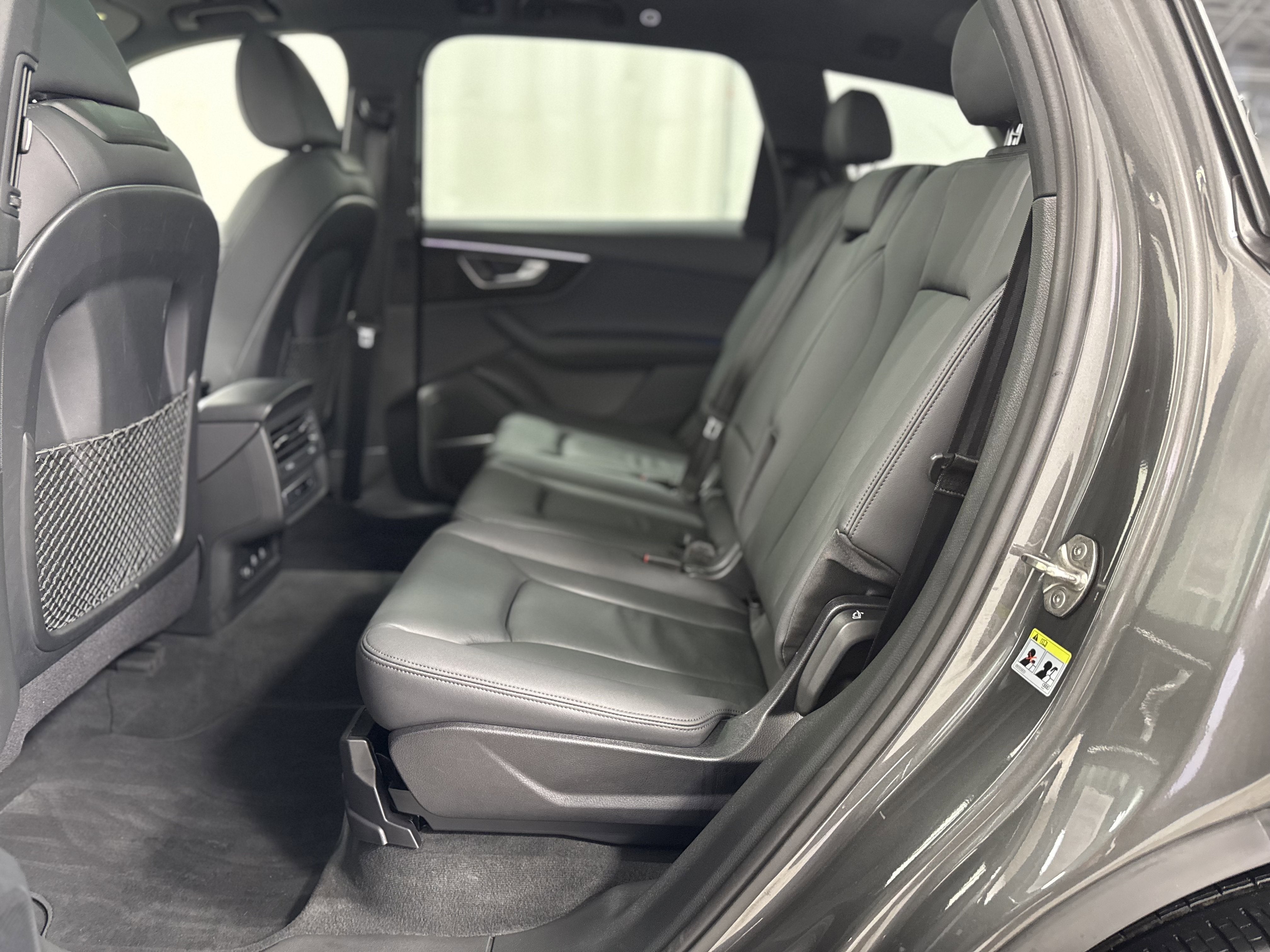 2024 Audi Q7 Premium Plus