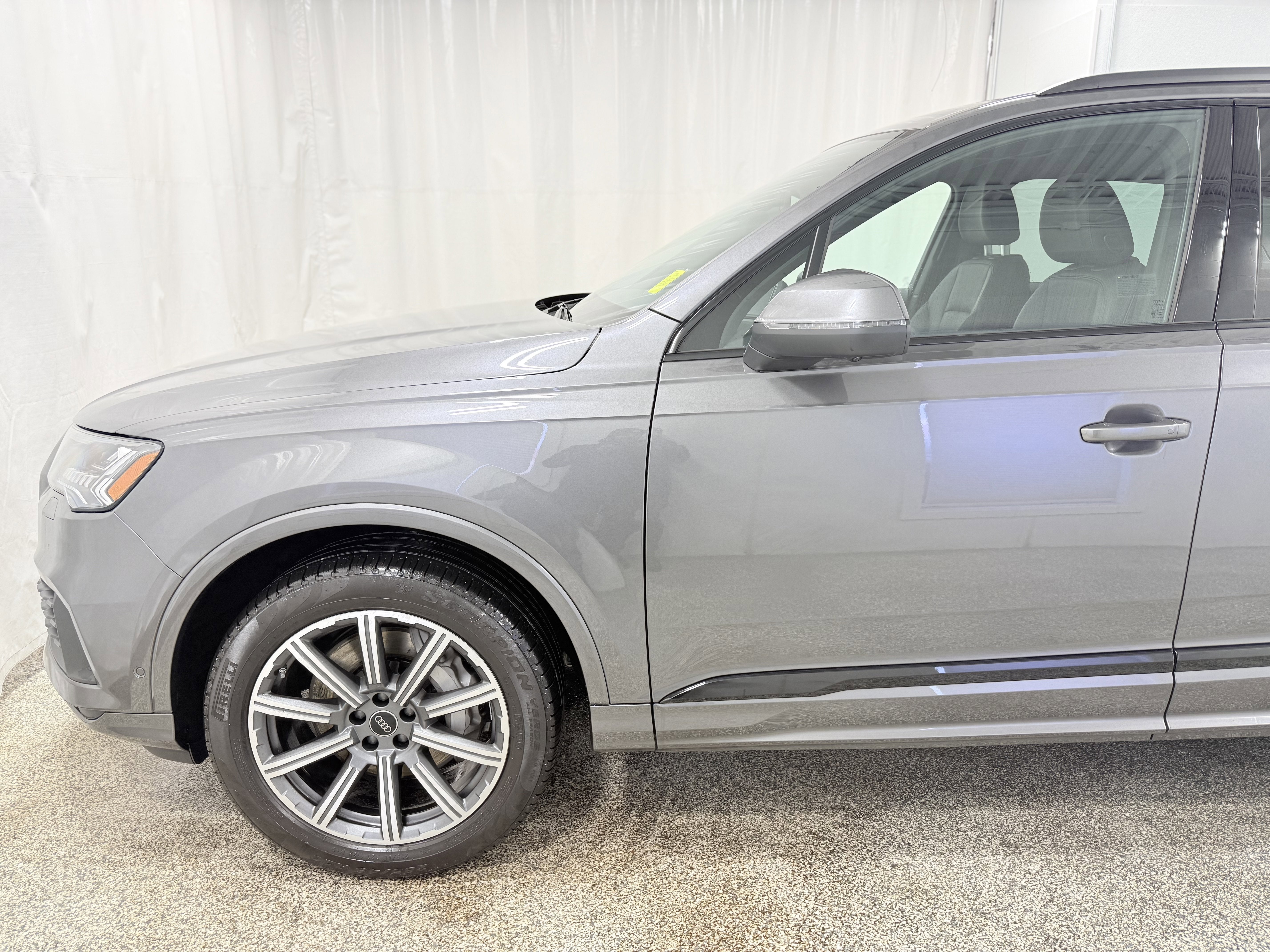 2024 Audi Q7 Premium Plus