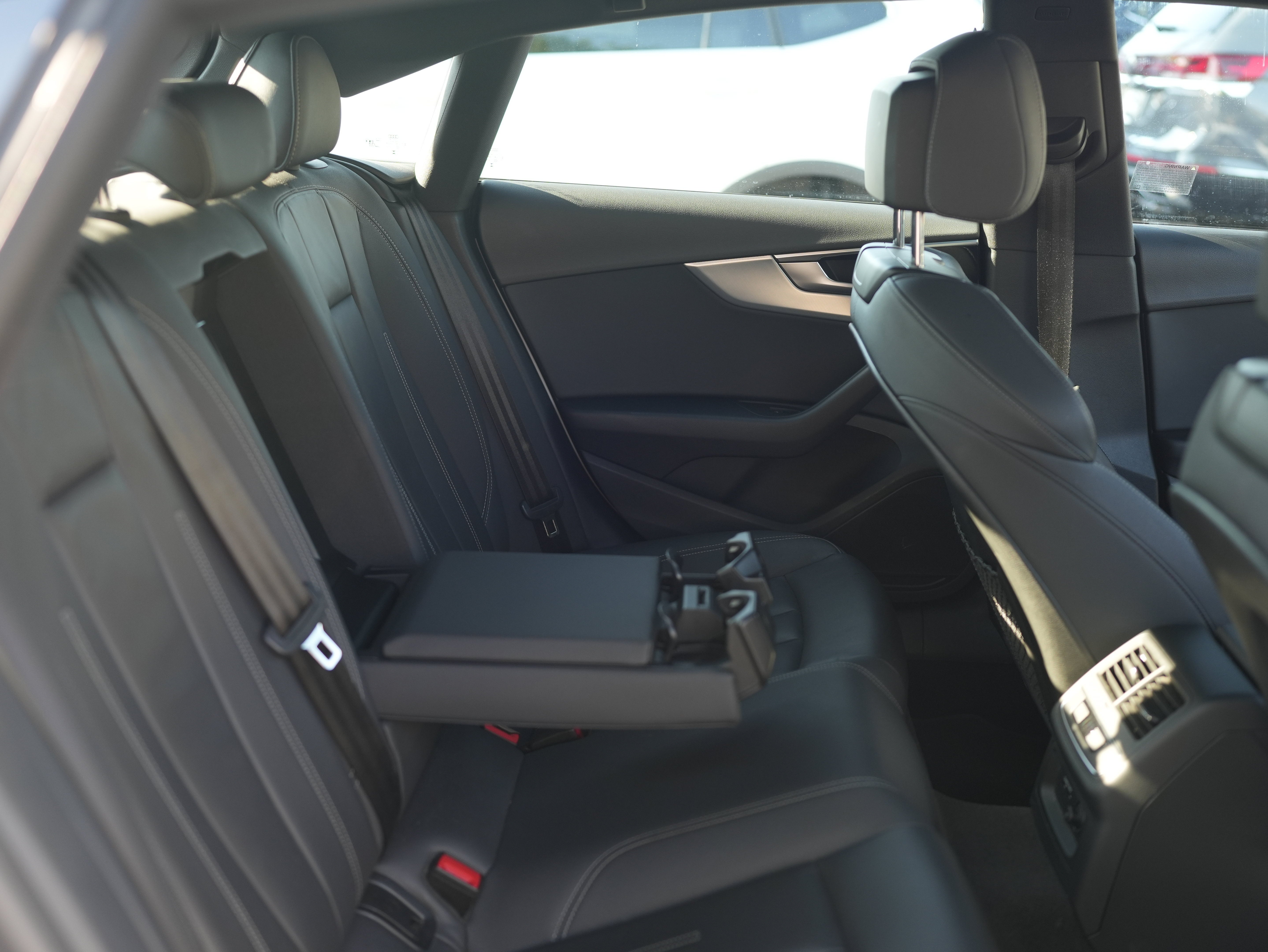 2025 Audi A5 Sportback S line Premium