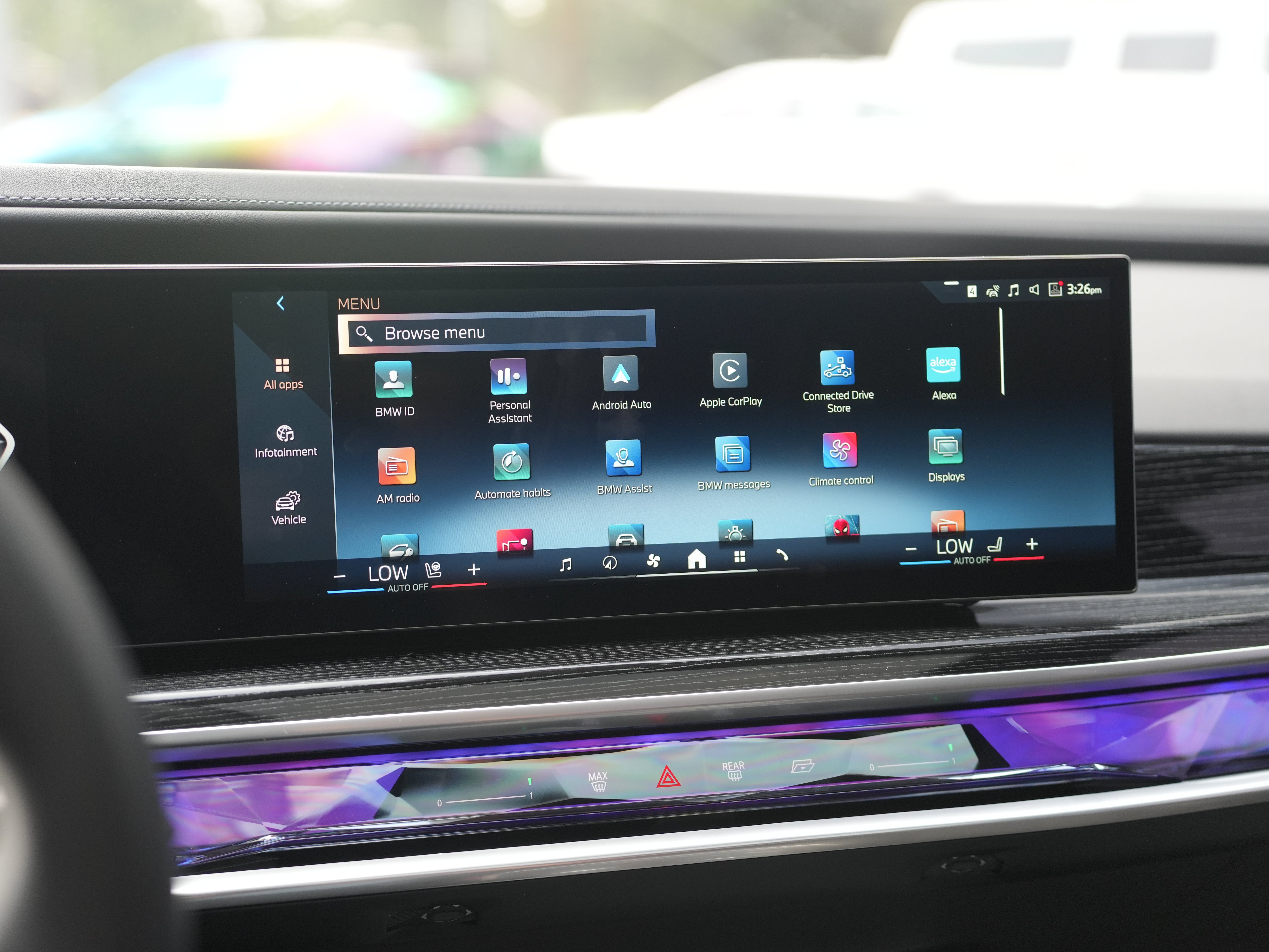 2025 BMW 740i 740i