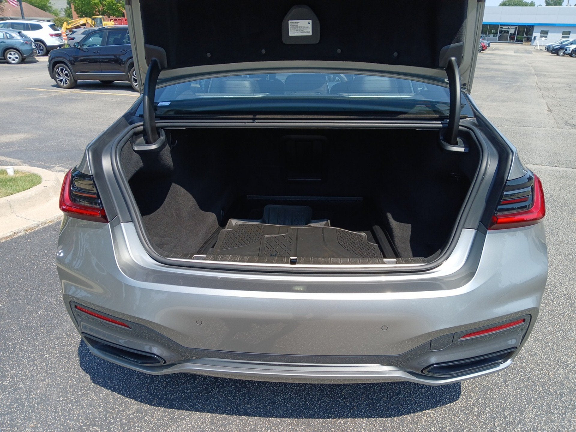 2020 BMW 740i xDrive