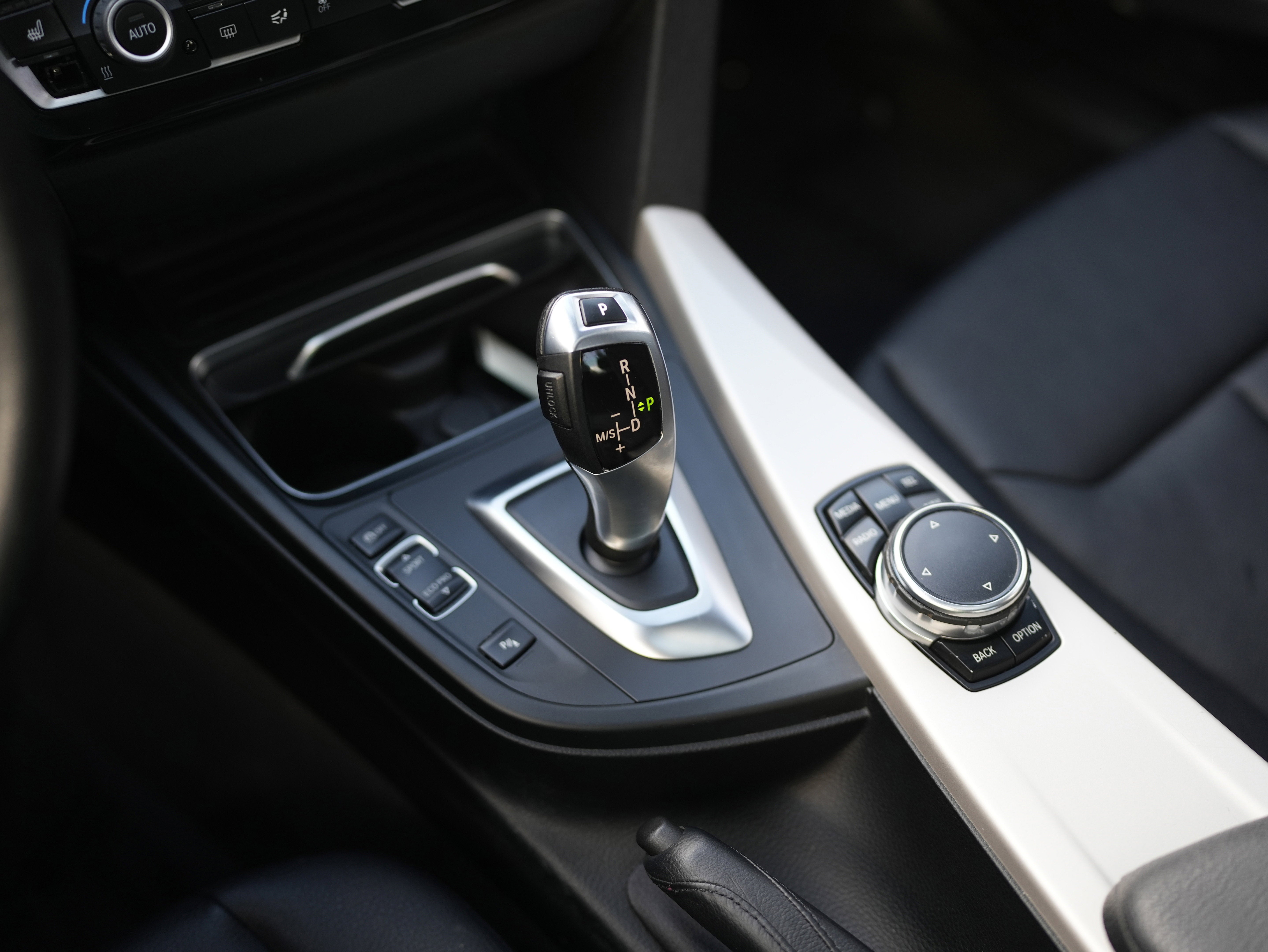 2016 BMW 3 Series 320i xDrive