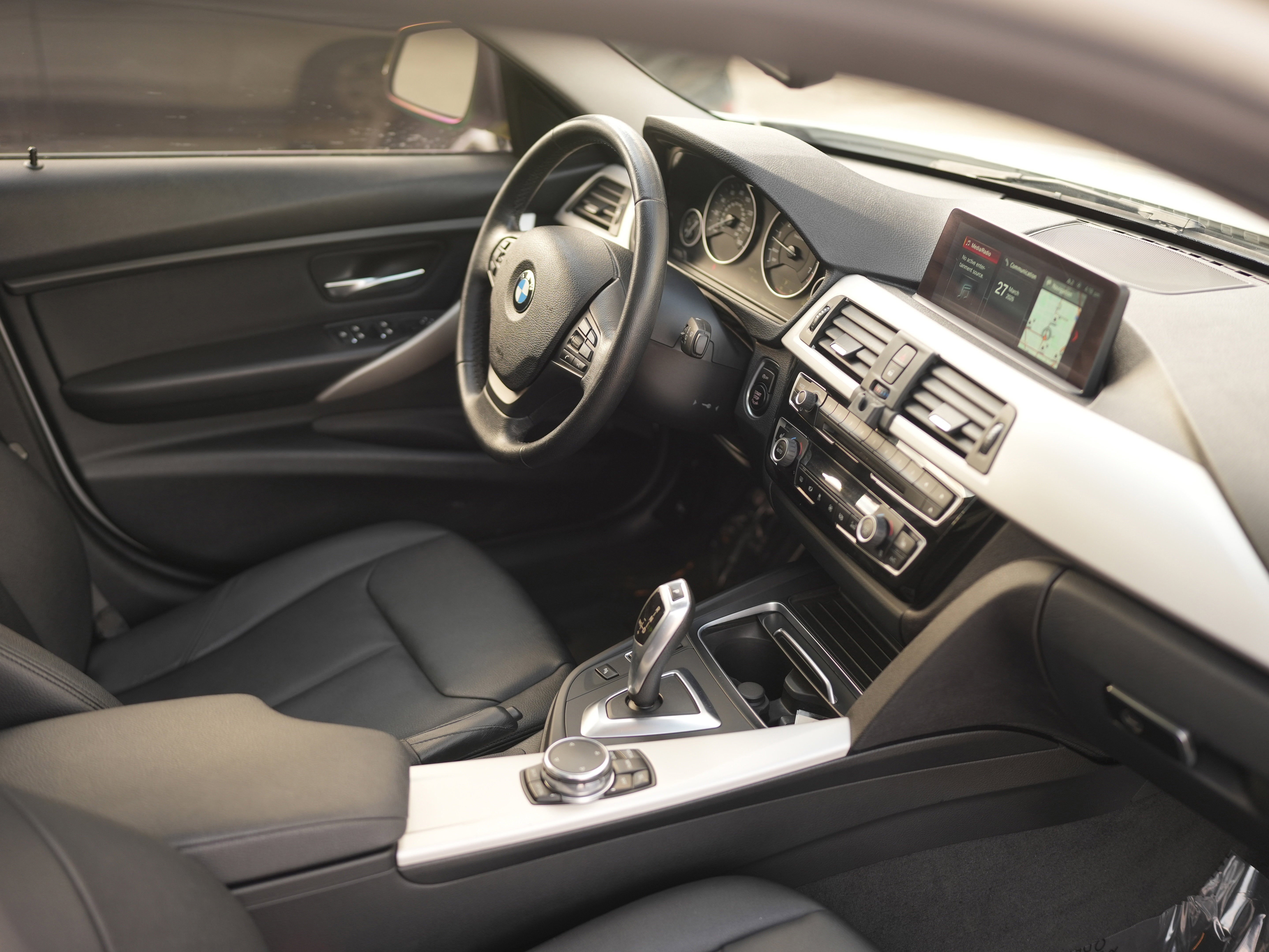 2016 BMW 3 Series 320i xDrive