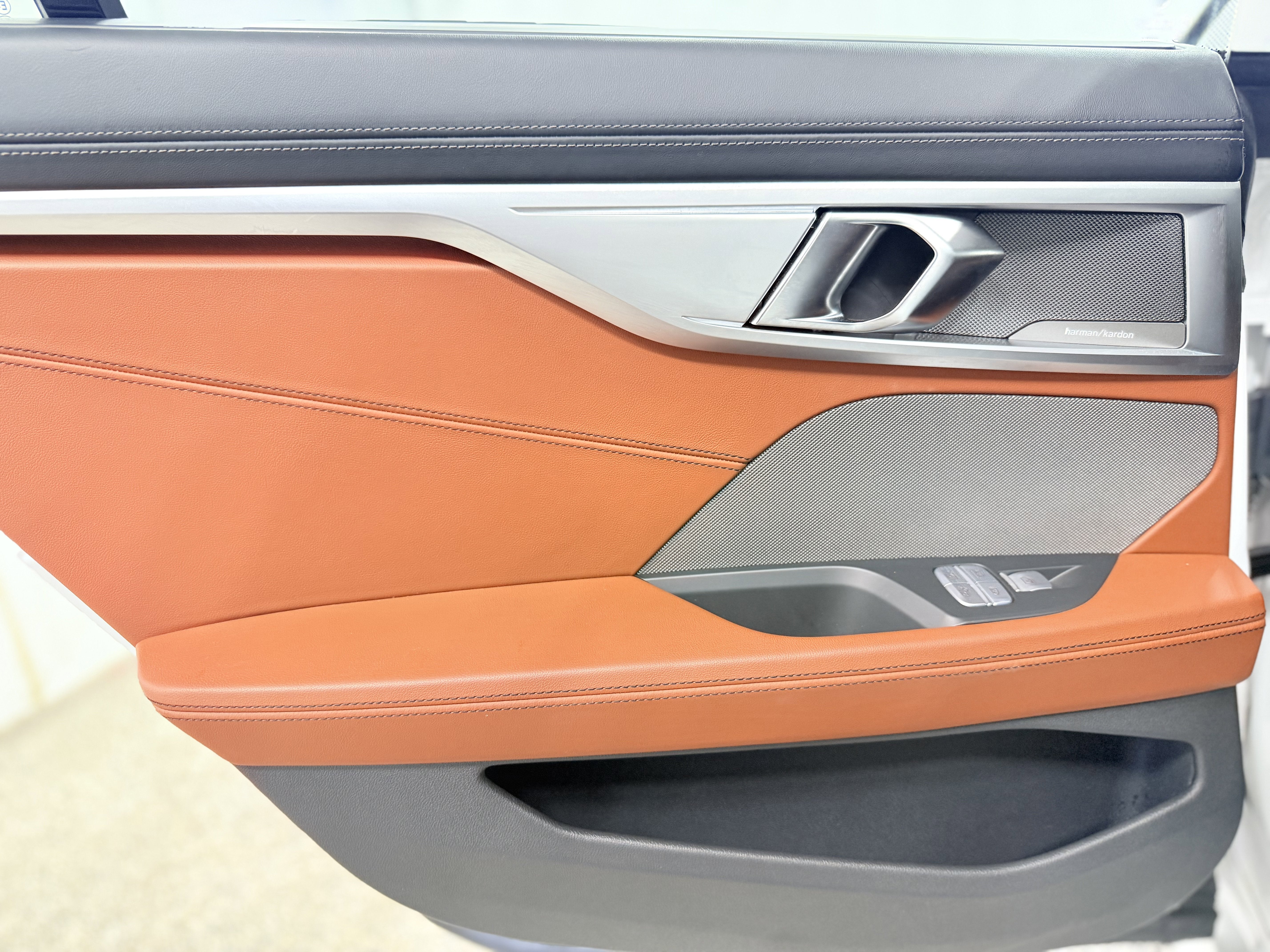 2020 BMW 8 Series 840i