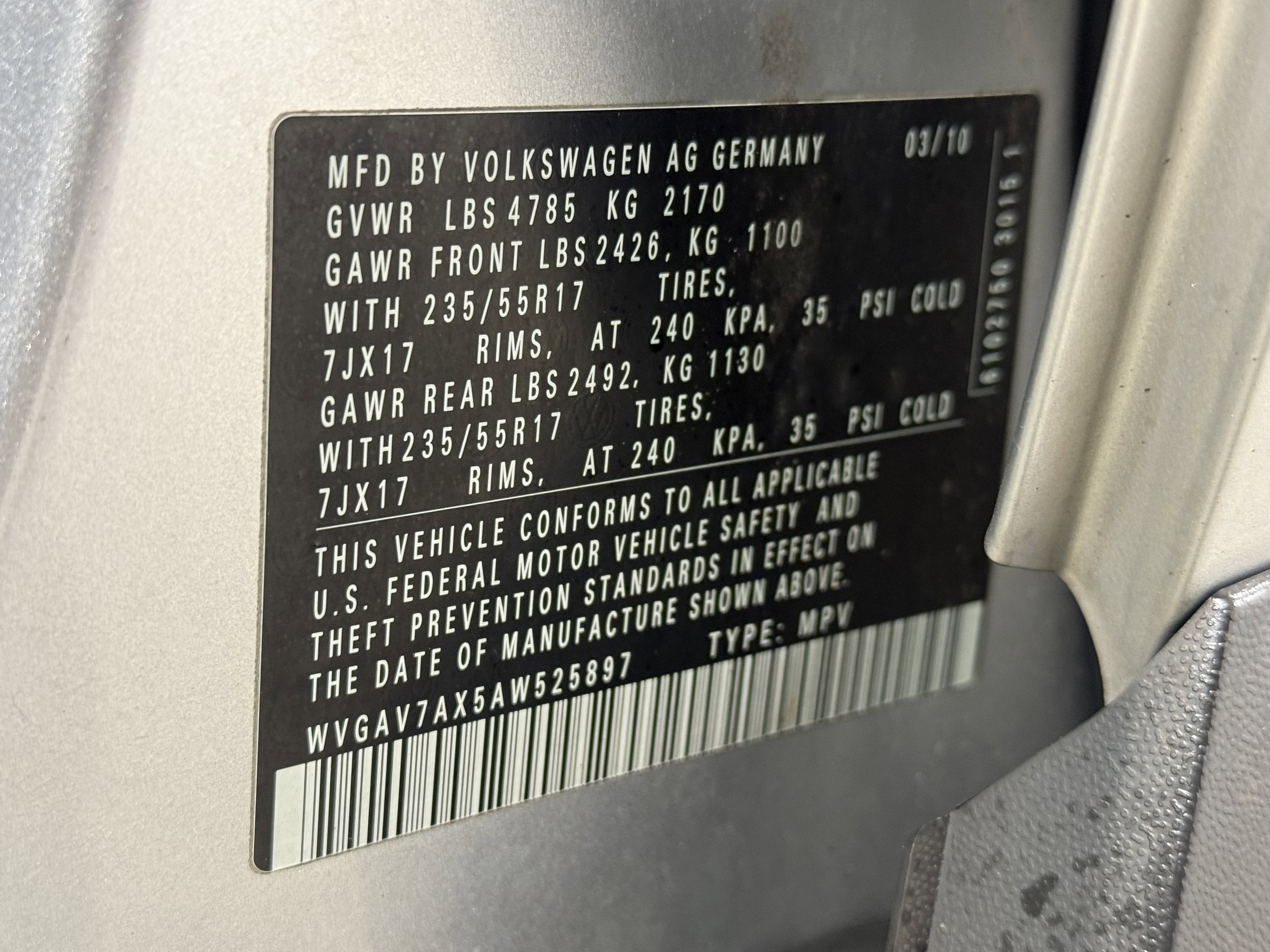 2010 Volkswagen Tiguan S