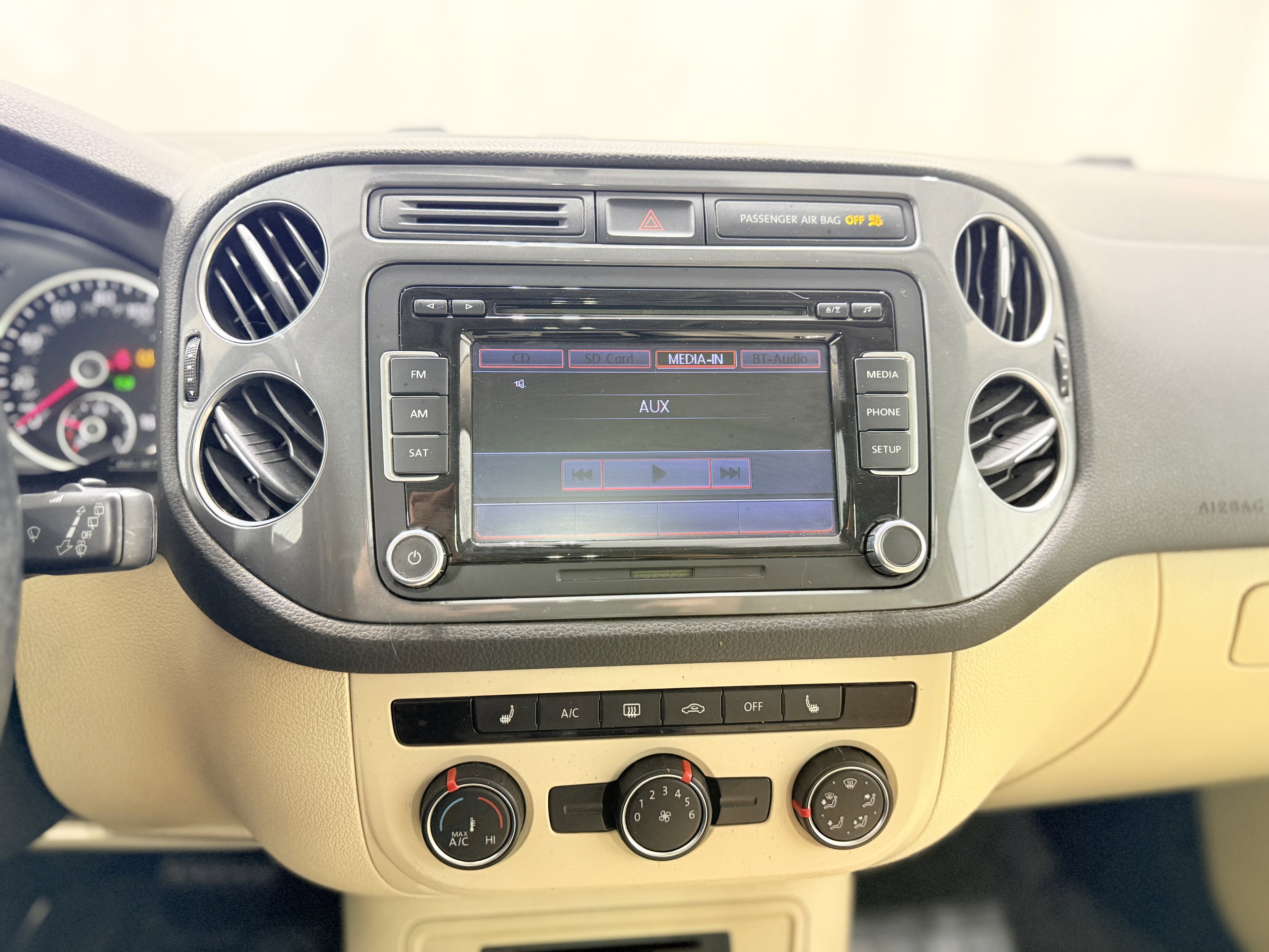 2015 Volkswagen Tiguan S