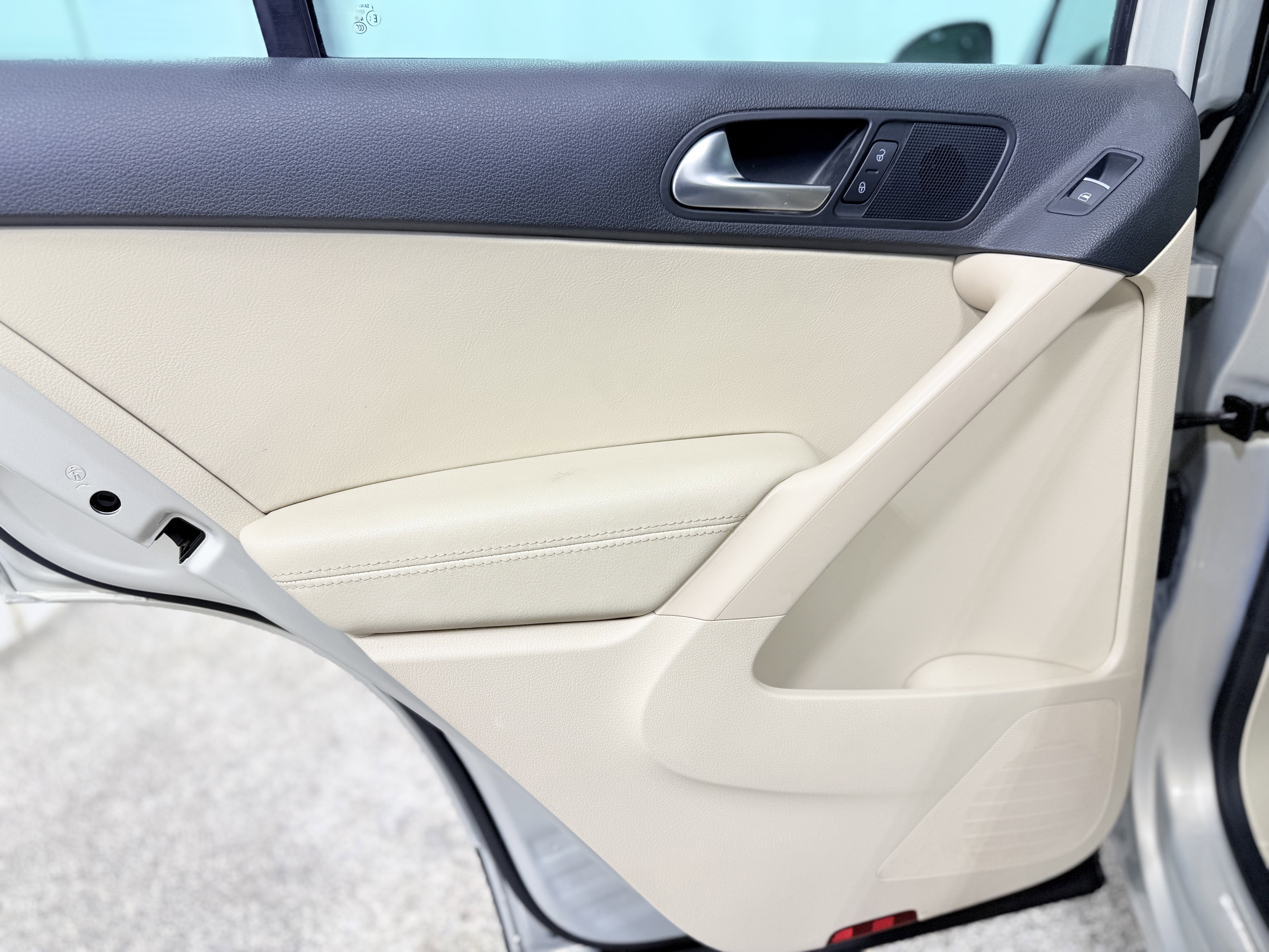 2015 Volkswagen Tiguan S