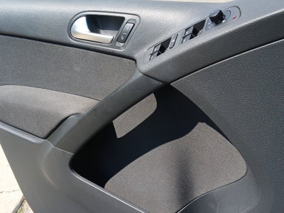 2015 Volkswagen Tiguan S