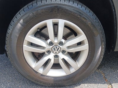 2015 Volkswagen Tiguan S