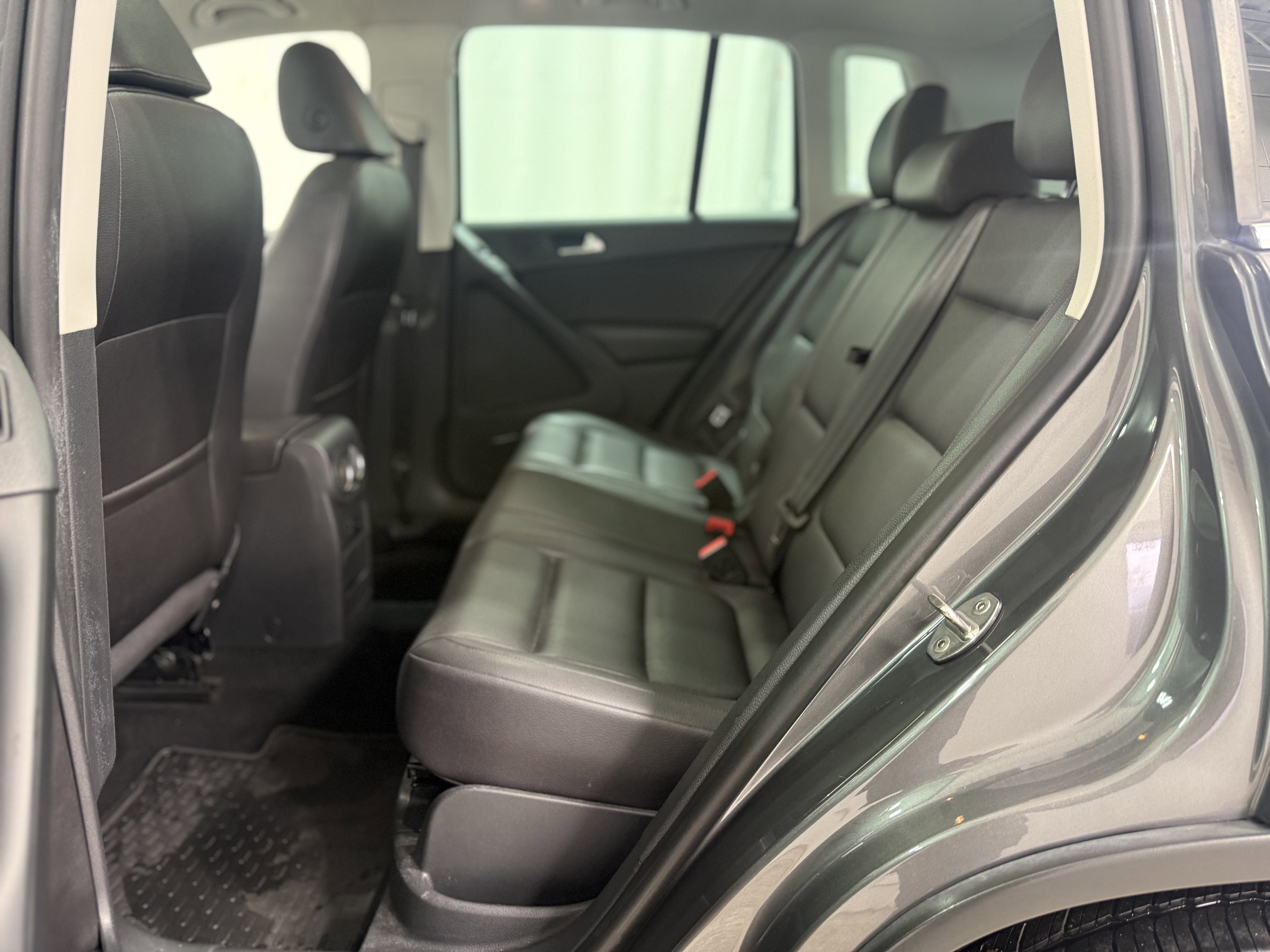 2014 Volkswagen Tiguan S