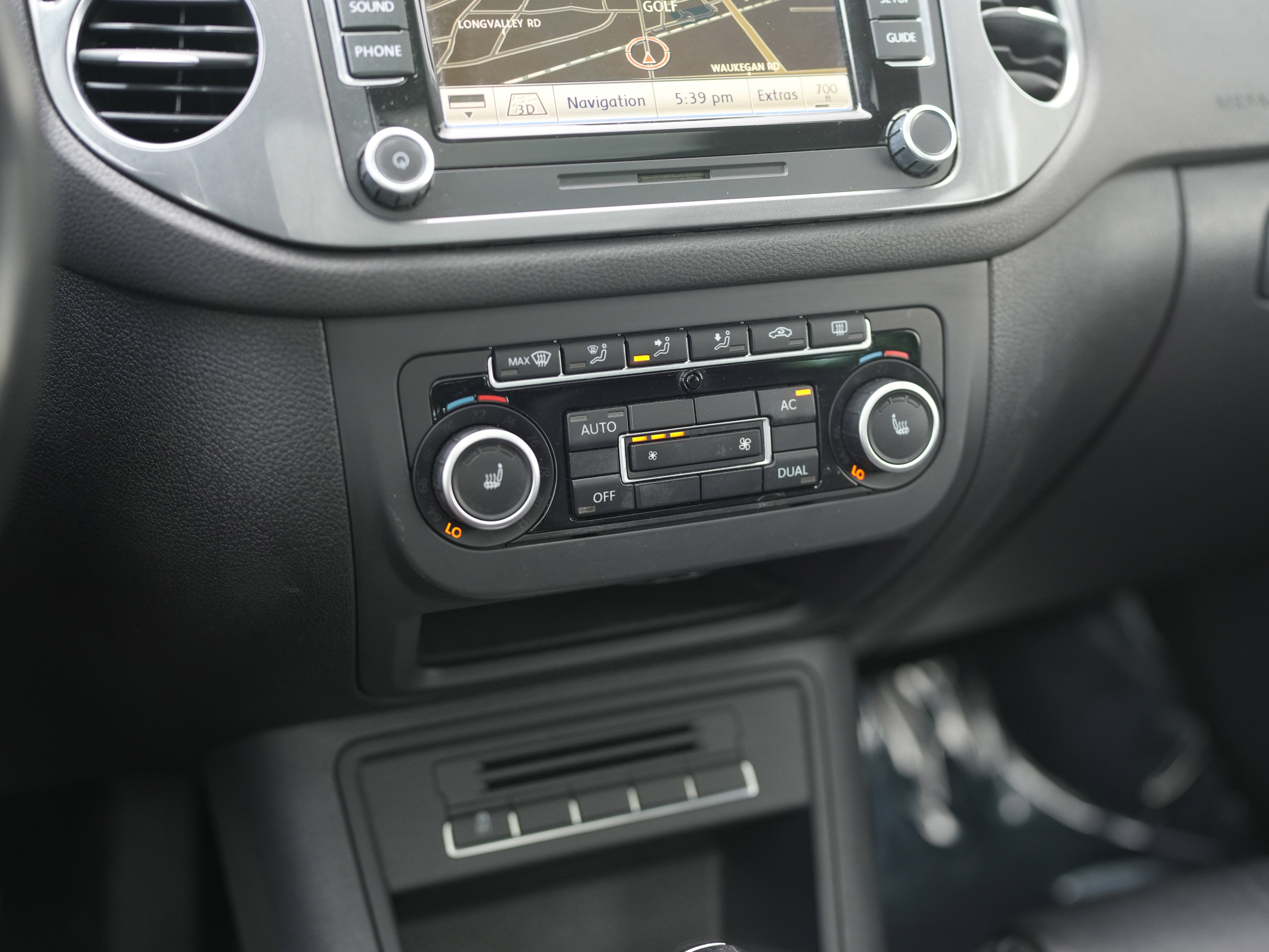 2012 Volkswagen Tiguan SEL