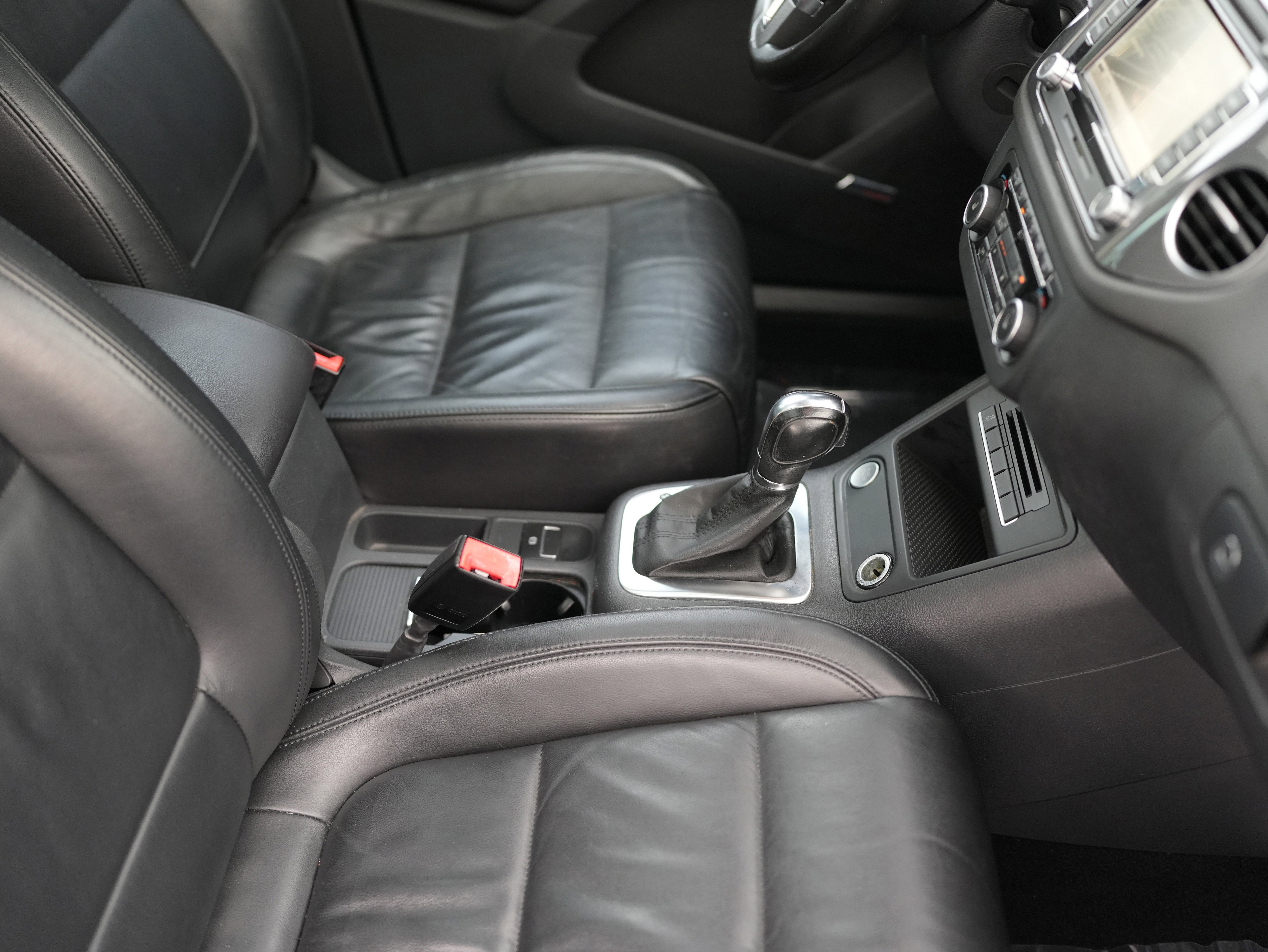 2012 Volkswagen Tiguan SEL
