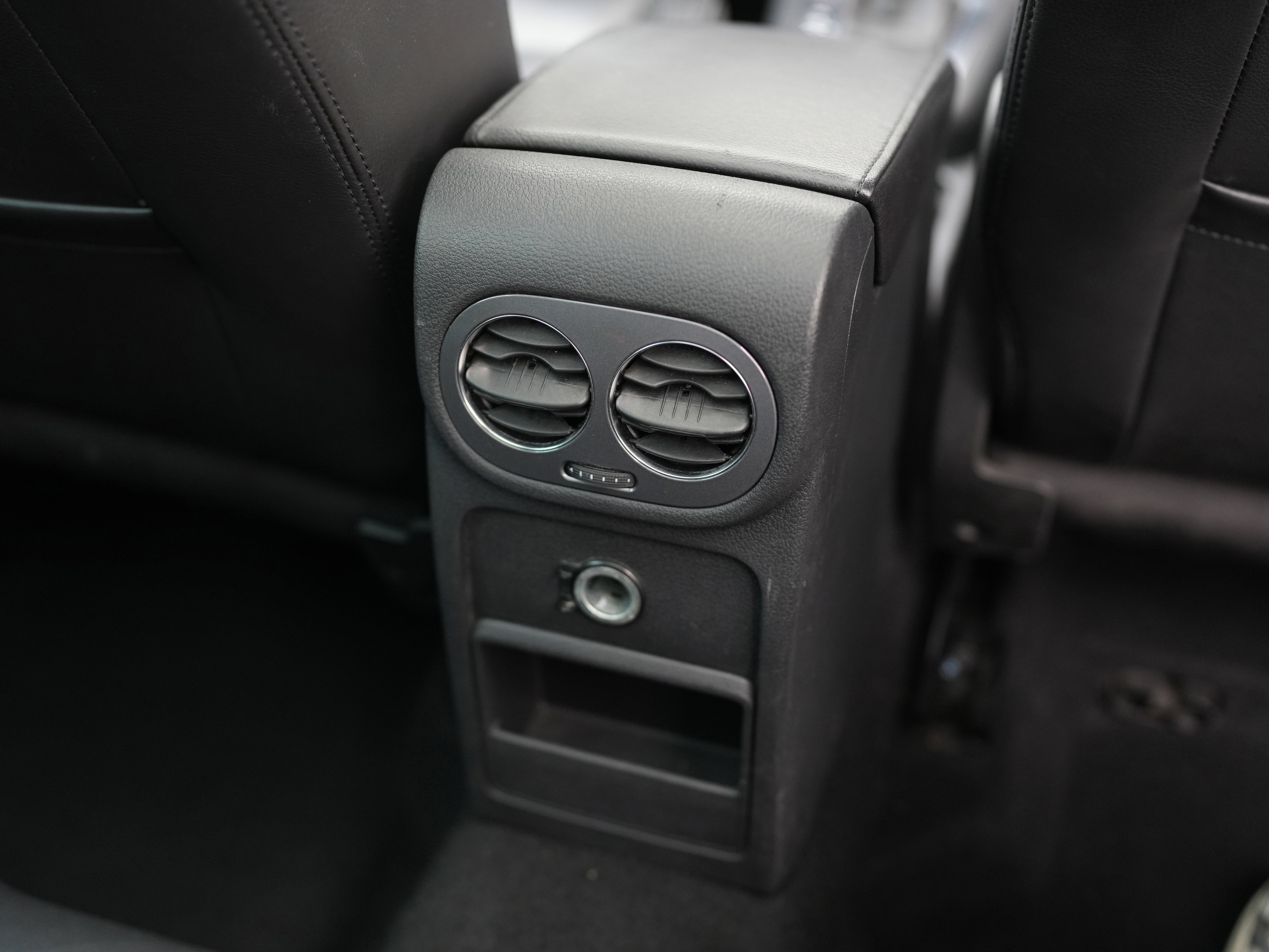 2012 Volkswagen Tiguan SEL