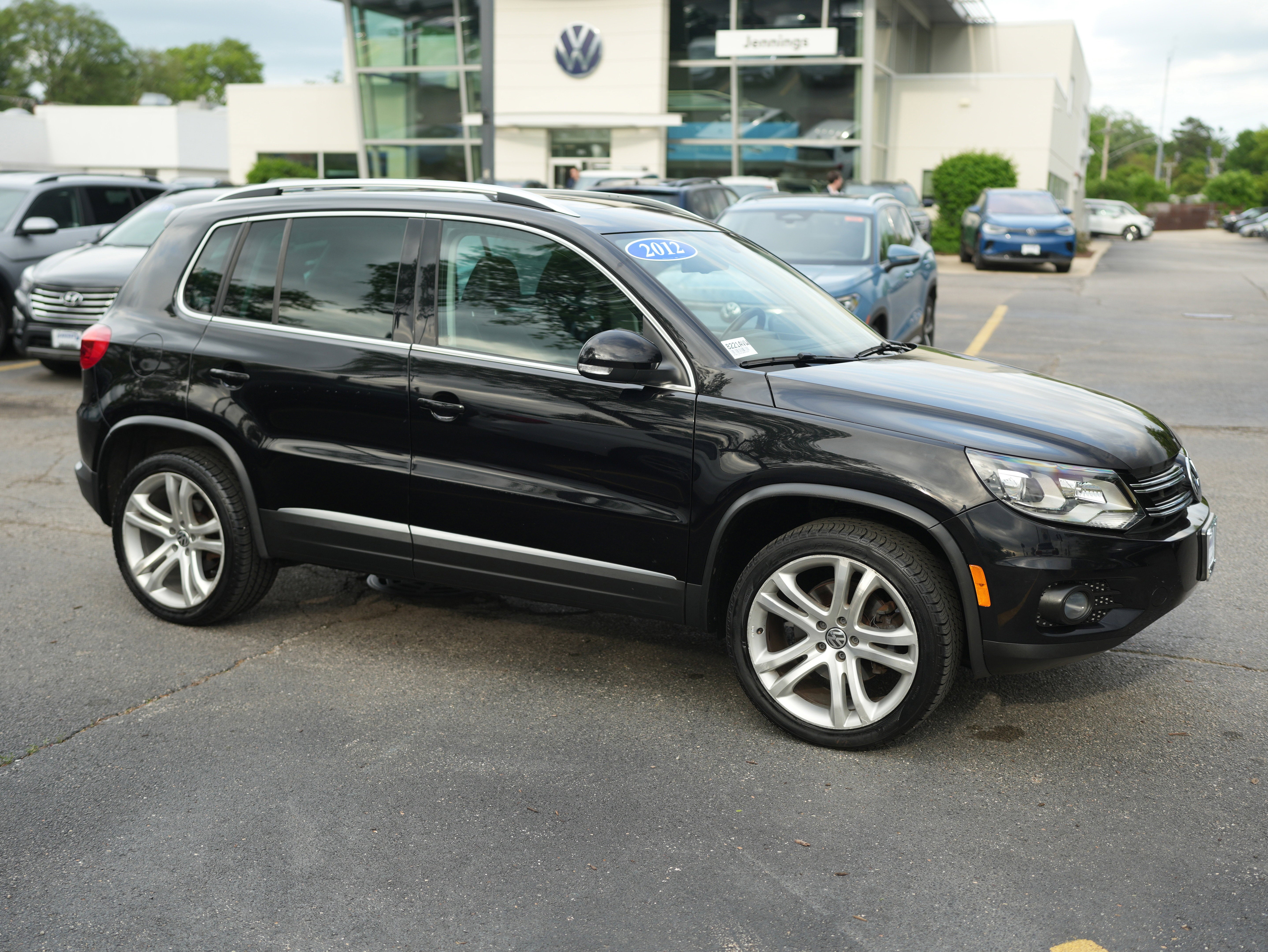 2012 Volkswagen Tiguan SEL