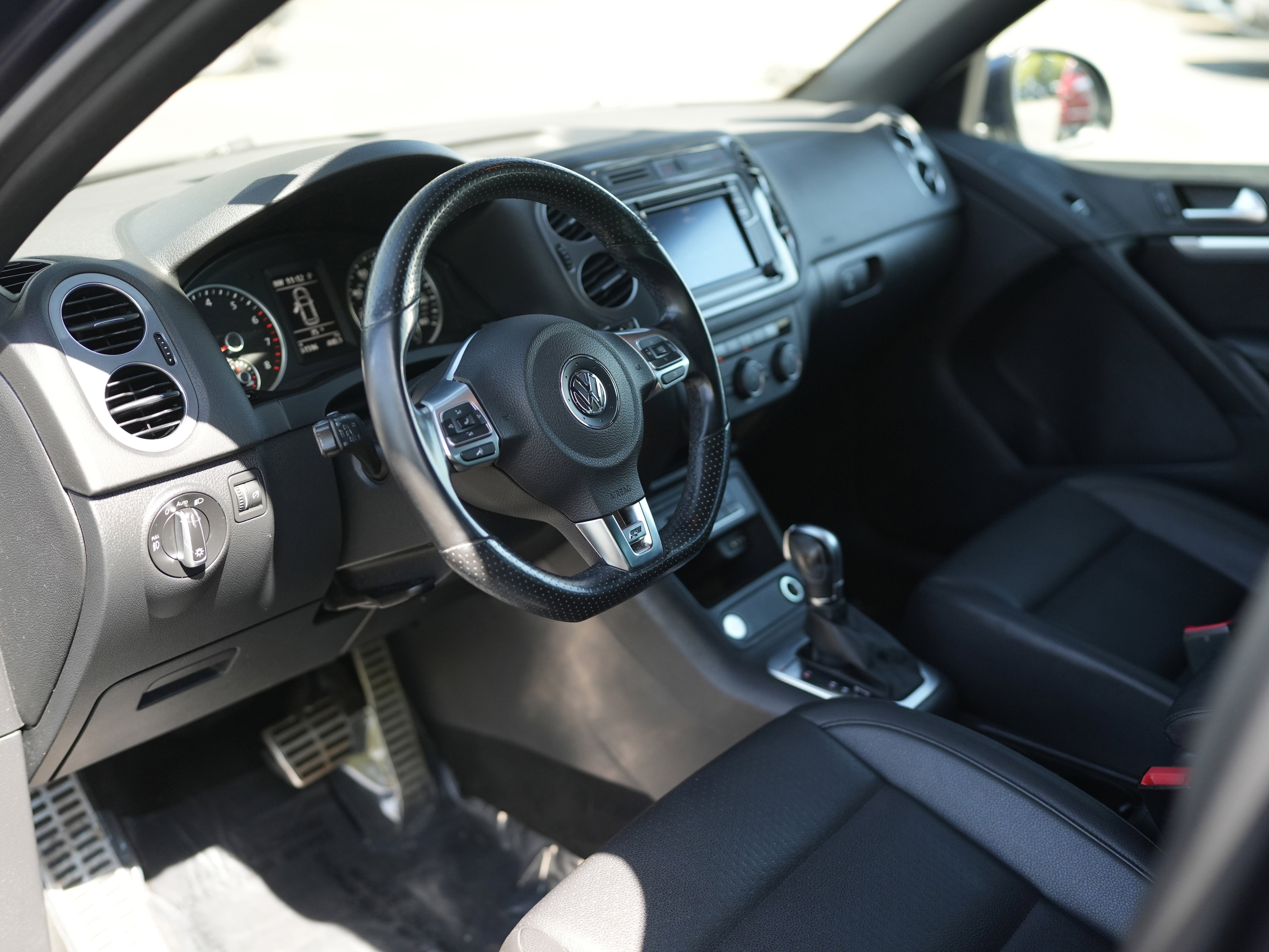 2016 Volkswagen Tiguan R-Line