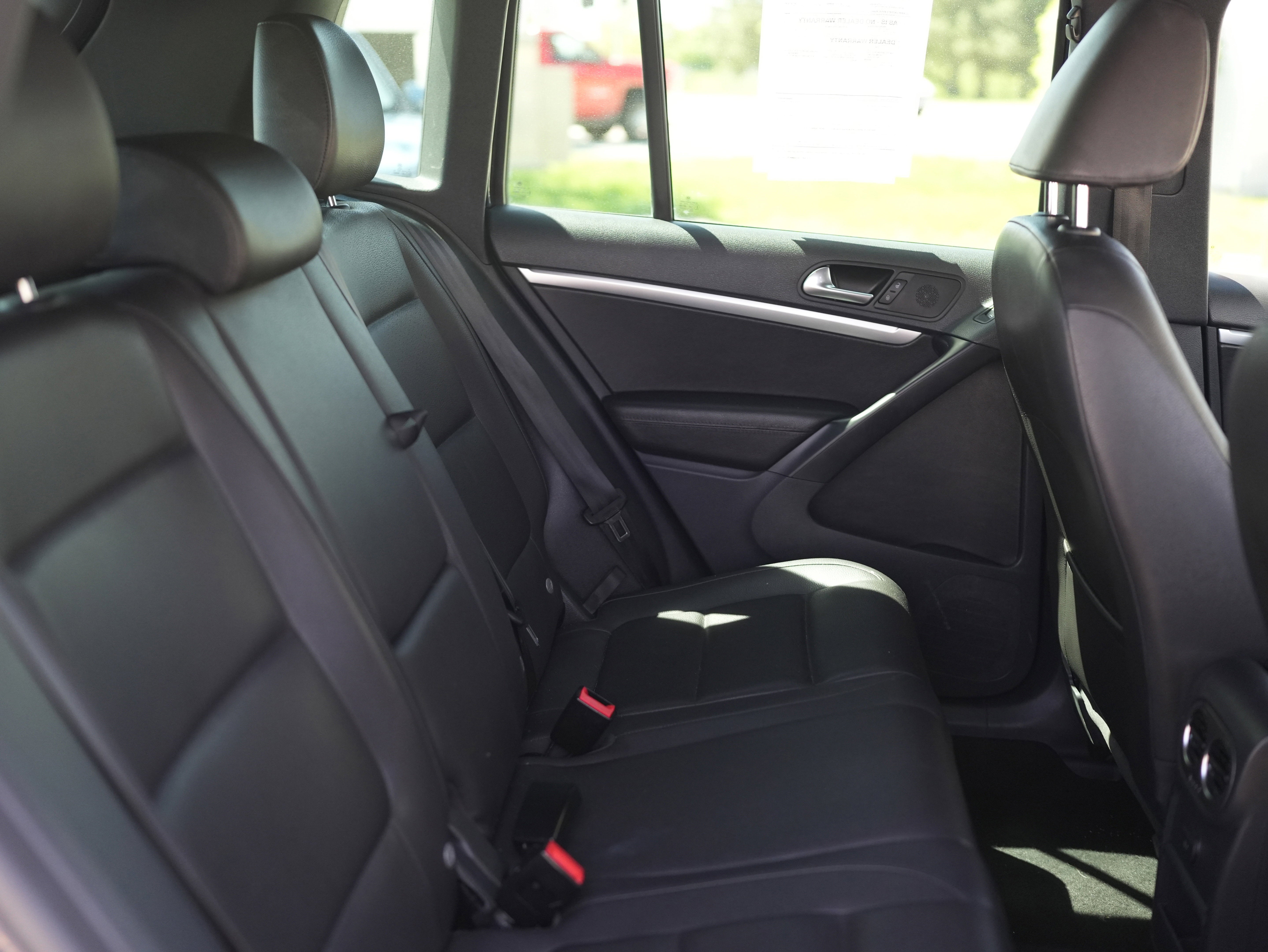 2016 Volkswagen Tiguan R-Line