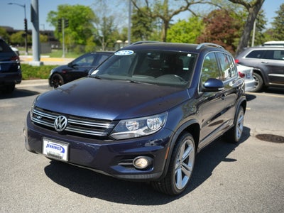 2016 Volkswagen Tiguan R-Line
