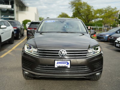 2015 Volkswagen Touareg Sport w/Technology