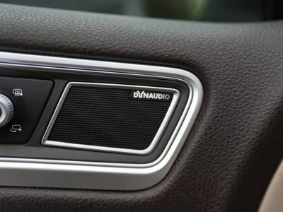 2015 Volkswagen Touareg Sport w/Technology