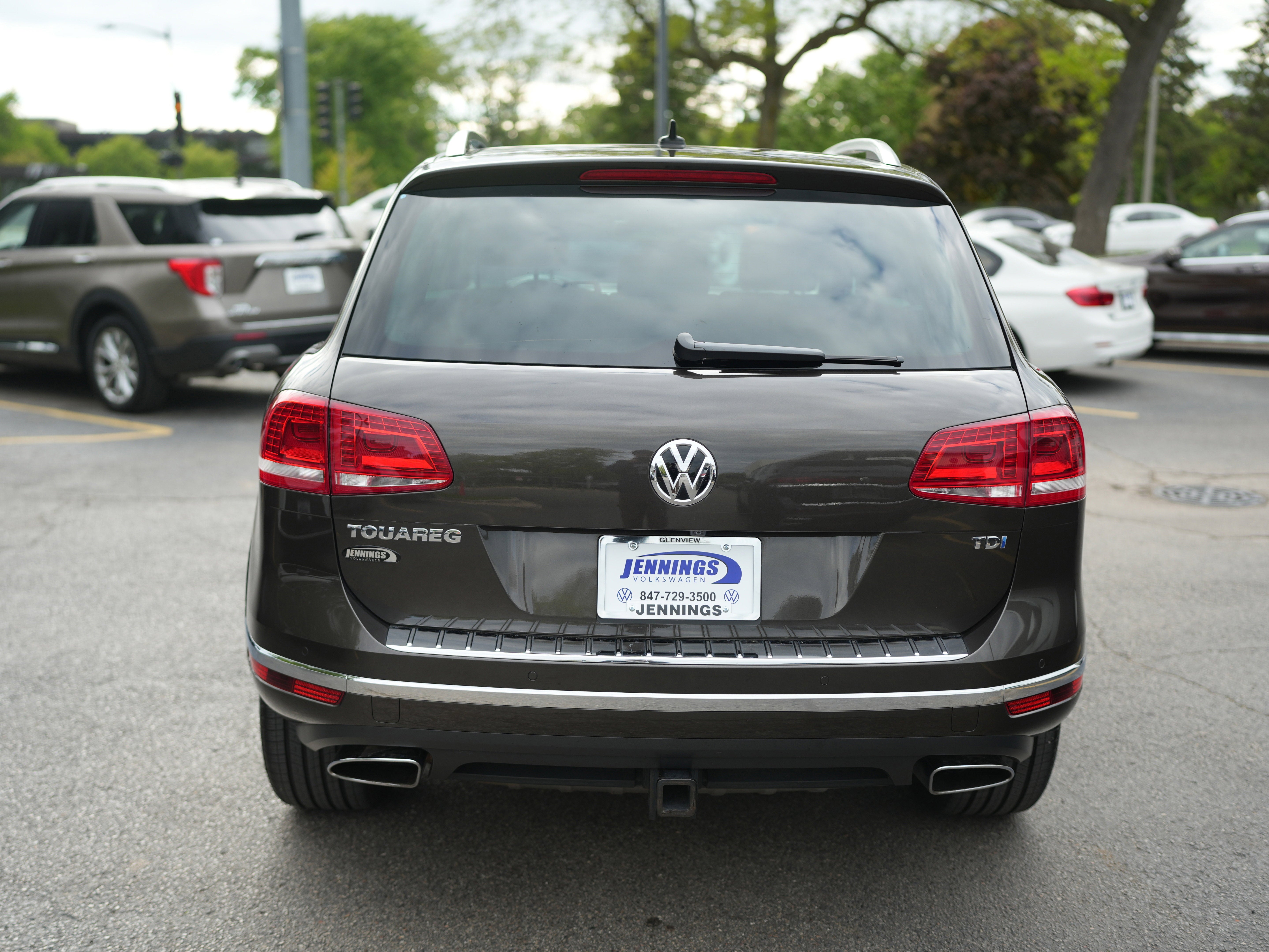 2015 Volkswagen Touareg Sport w/Technology