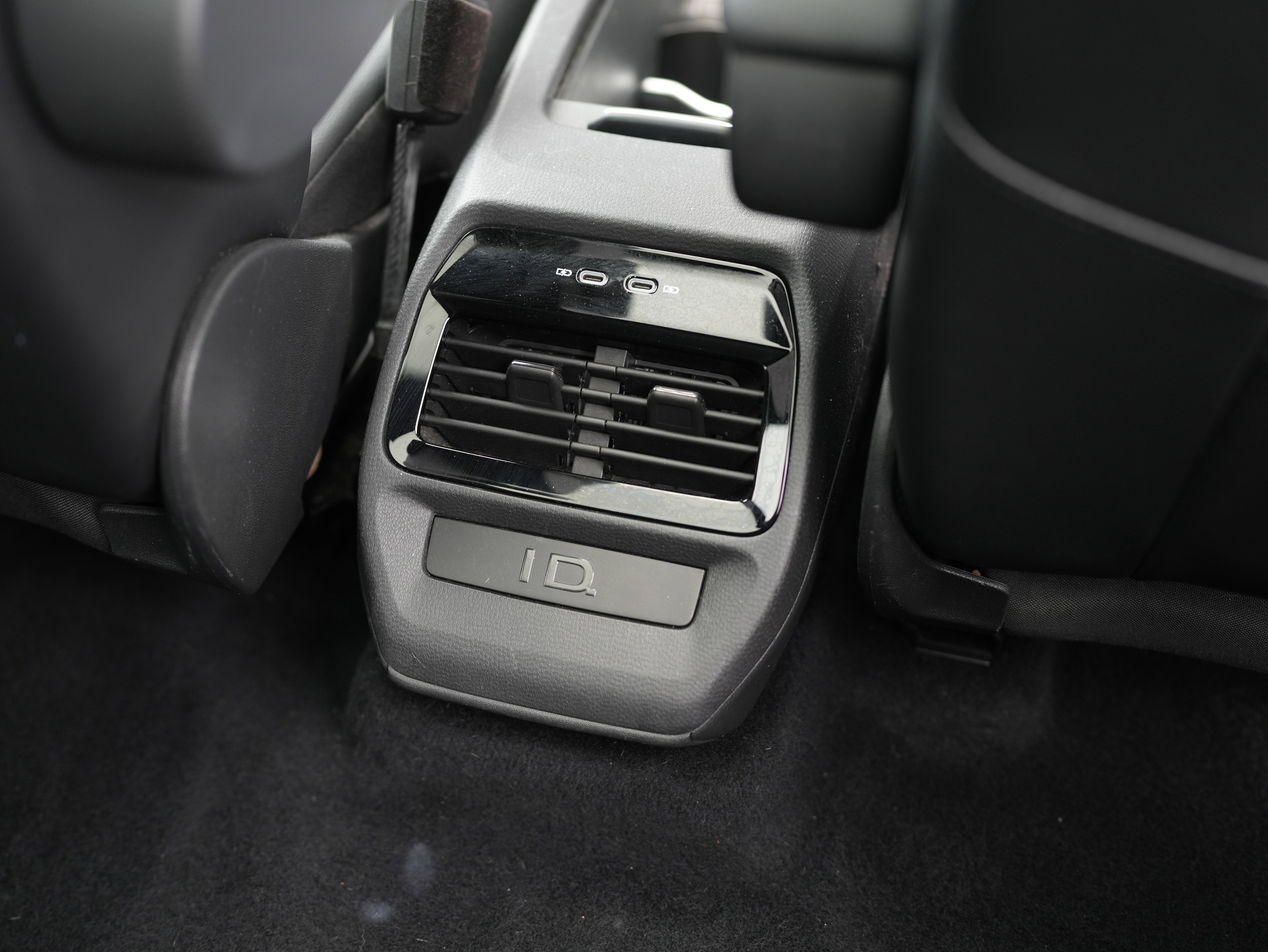 2022 Volkswagen ID.4 Pro S