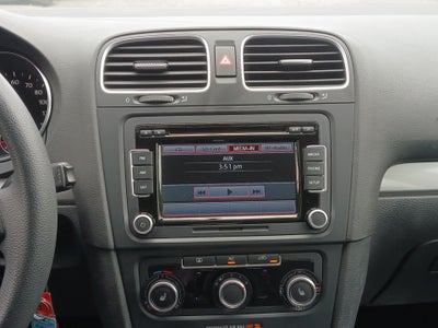2012 Volkswagen Golf 2.5L 4-Door