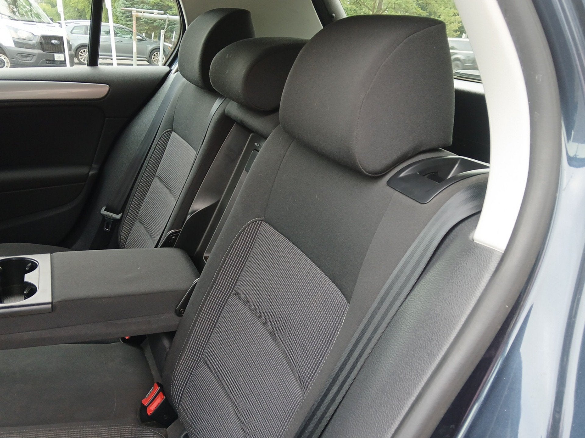 2012 Volkswagen Golf 2.5L 4-Door