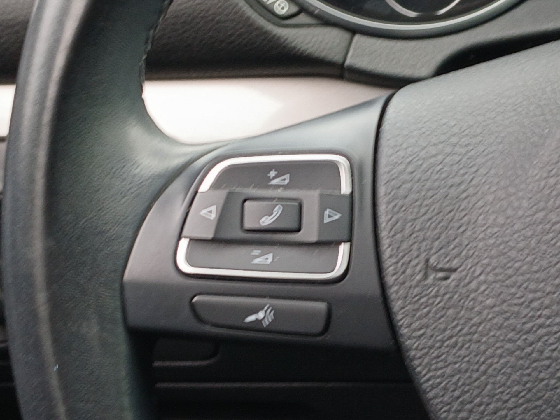 2014 Volkswagen Golf 2.5L