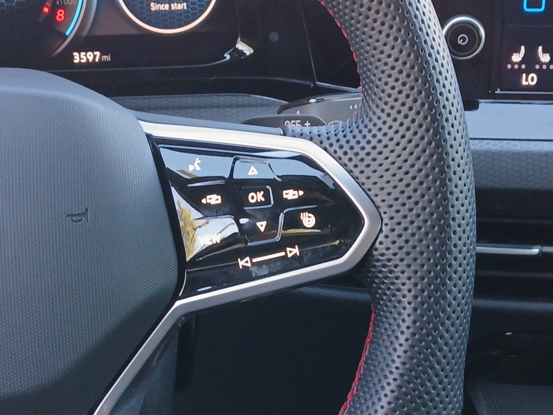 2024 Volkswagen Golf GTI 2.0T S