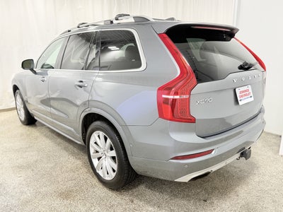 2017 Volvo XC90 Momentum